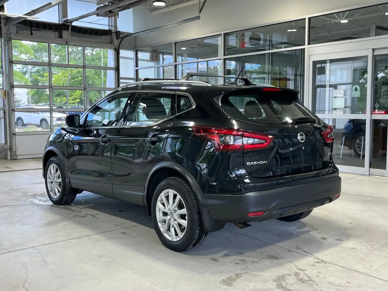 Nissan Qashqai снимка Nissan Qashqai