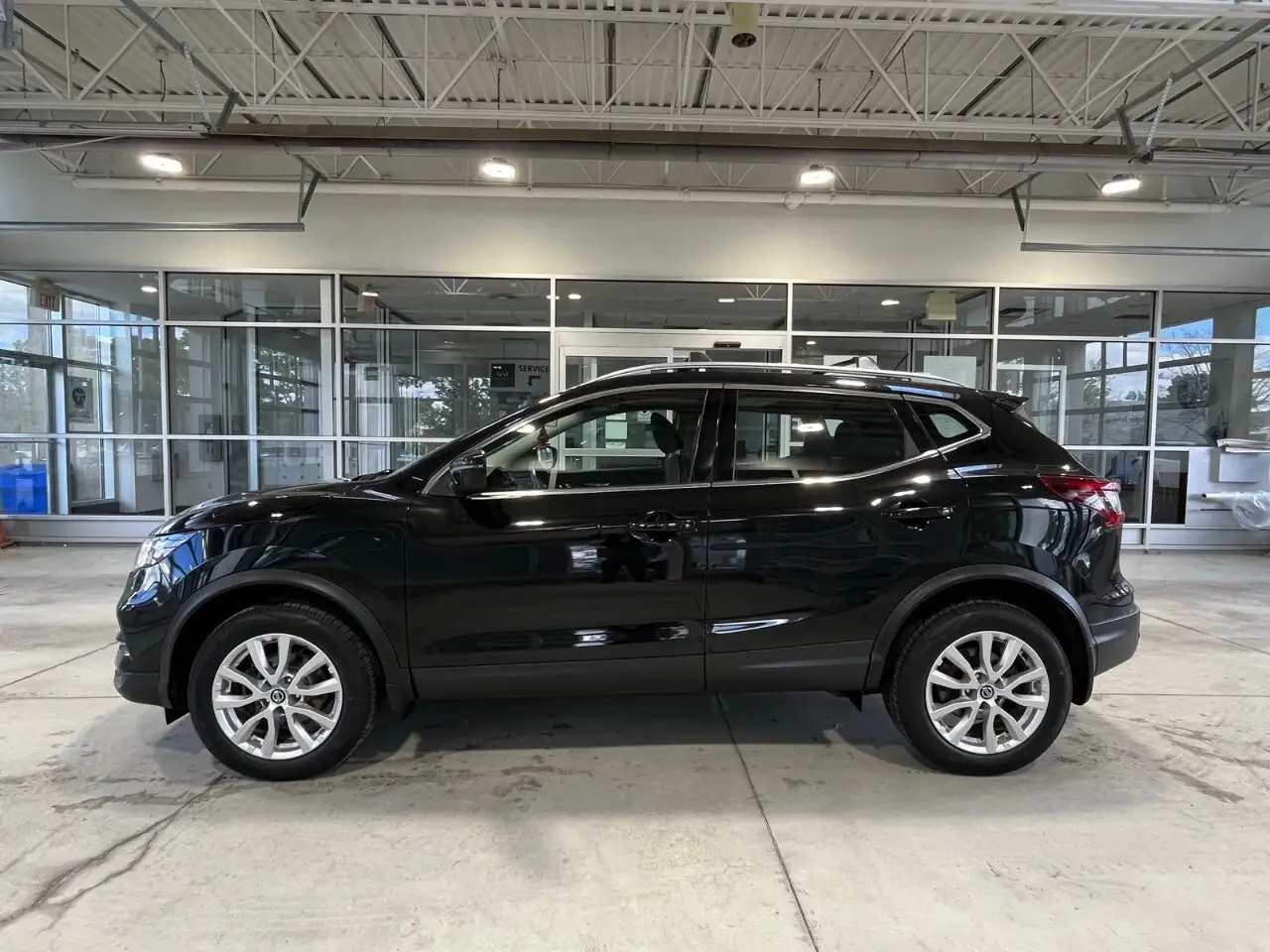 Nissan Qashqai снимка Nissan Qashqai