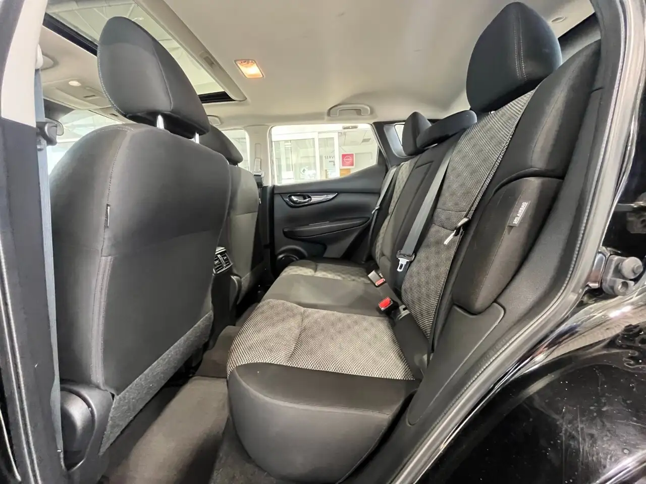 Nissan Qashqai снимка Nissan Qashqai