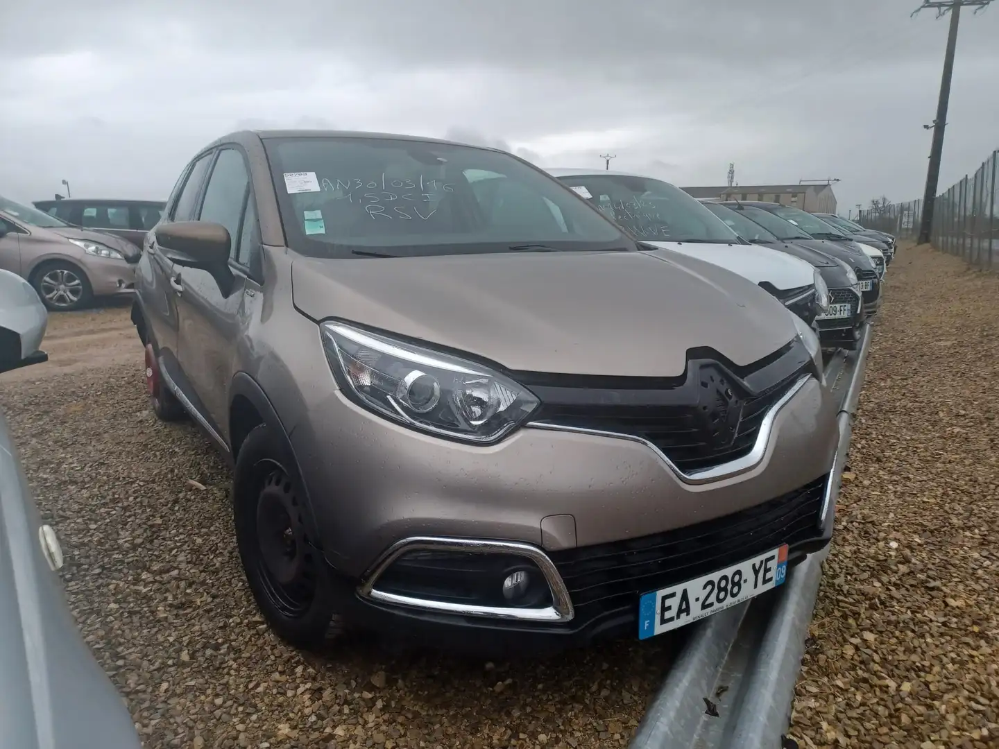Renault Captur dCi 90 Energy SL Hypnotic EDC / EA288 Gris - 1