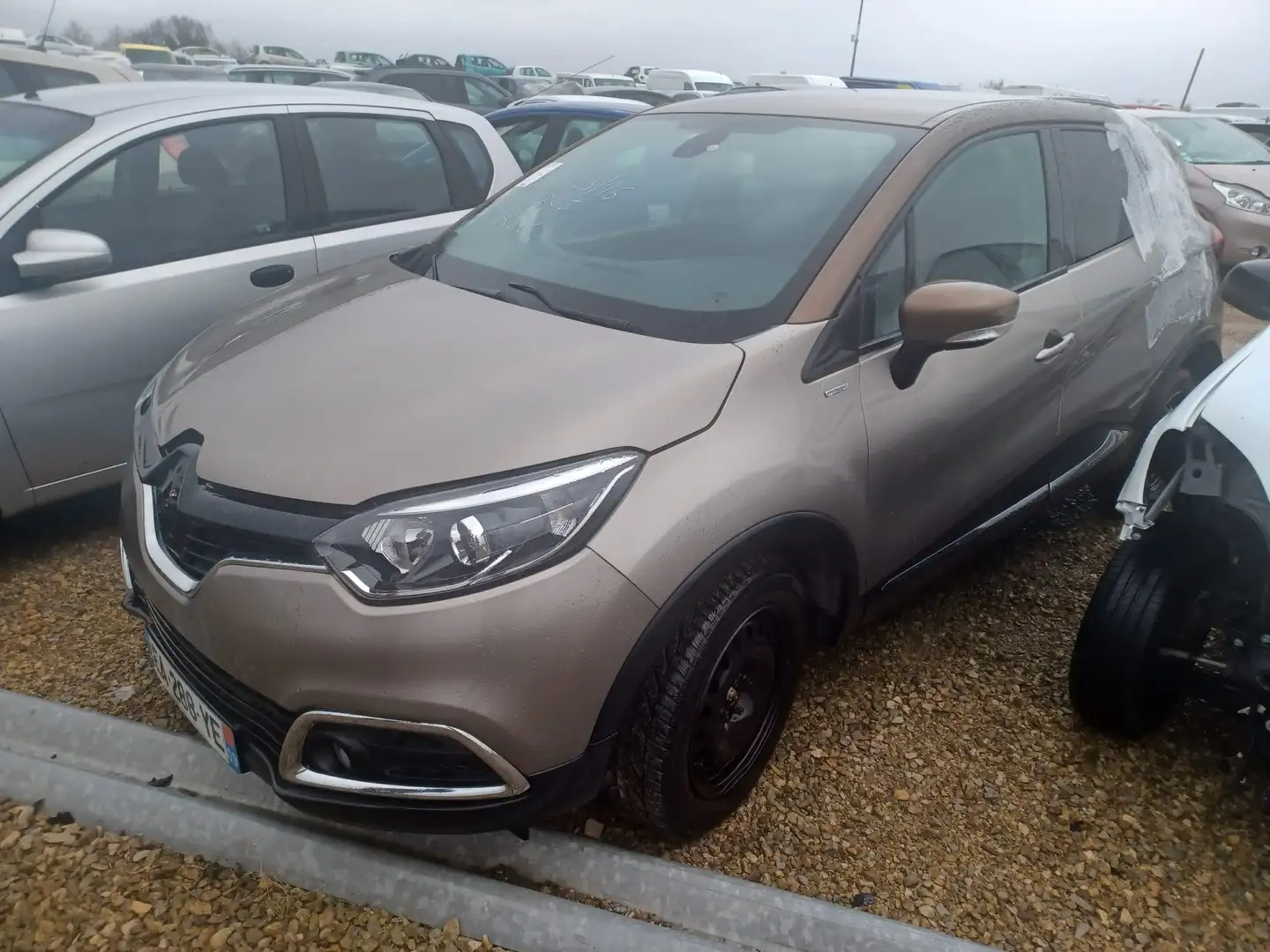 Renault Captur dCi 90 Energy SL Hypnotic EDC / EA288 Gris - 2