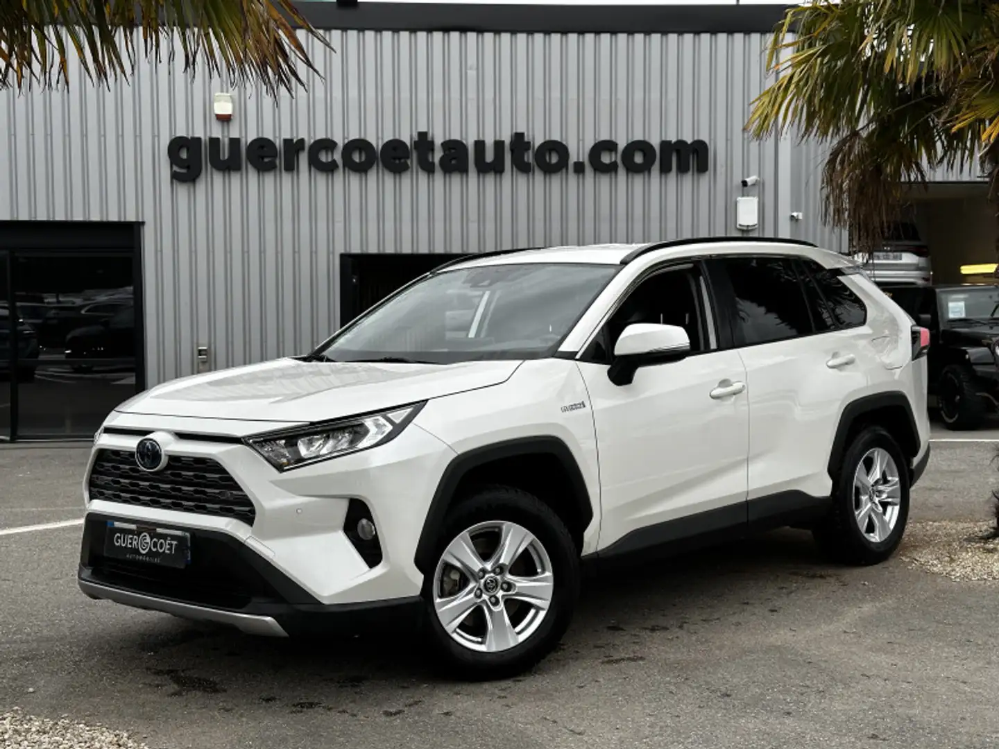 Toyota RAV 4 HYBRIDE 218CH DYNAMIC BUSINESS 2WD Blanc - 1