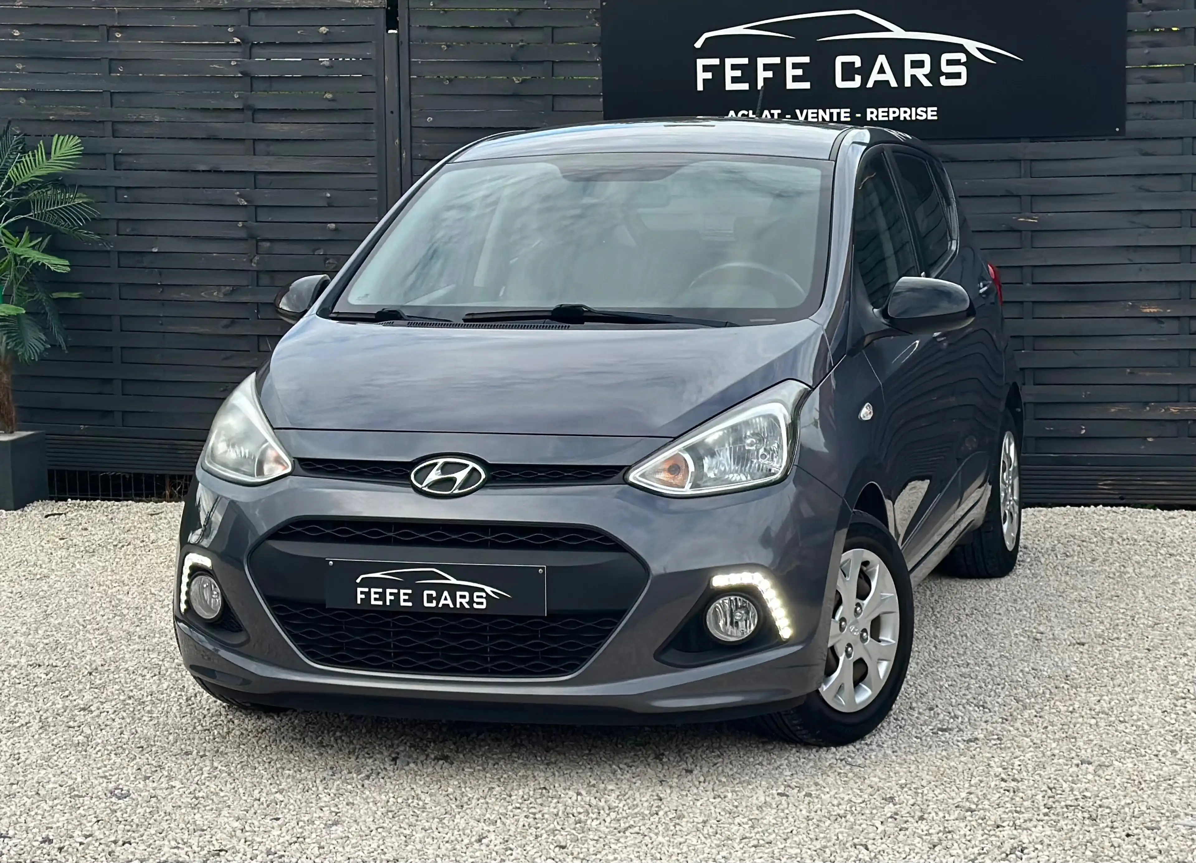 Hyundai i10 1er Propriétaire / Carnet complet