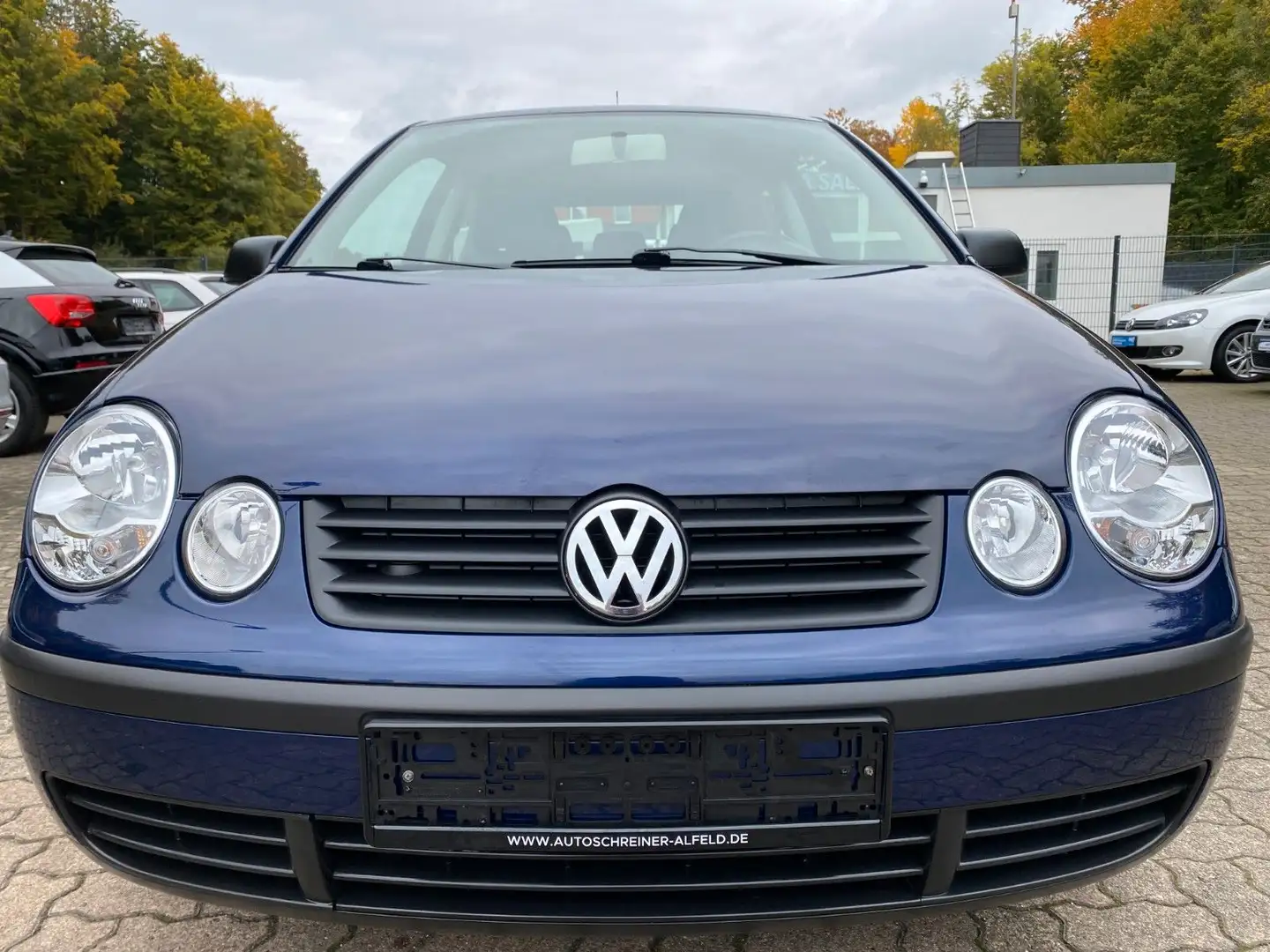 Volkswagen Polo IV Basis KLIMA TÜV NEU Blau - 2