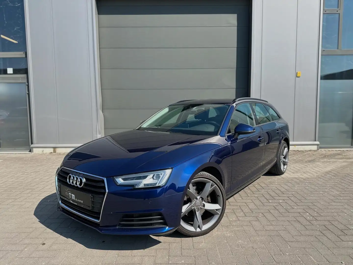 Audi A4 Avant 2.0 TDi Design S tronic Azul - 1