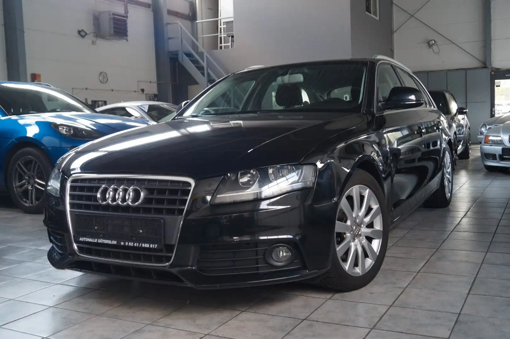 Audi A4 2.0 TDI Avant Ambition Schwarz - 1