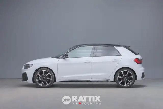 Audi A1 view 2
