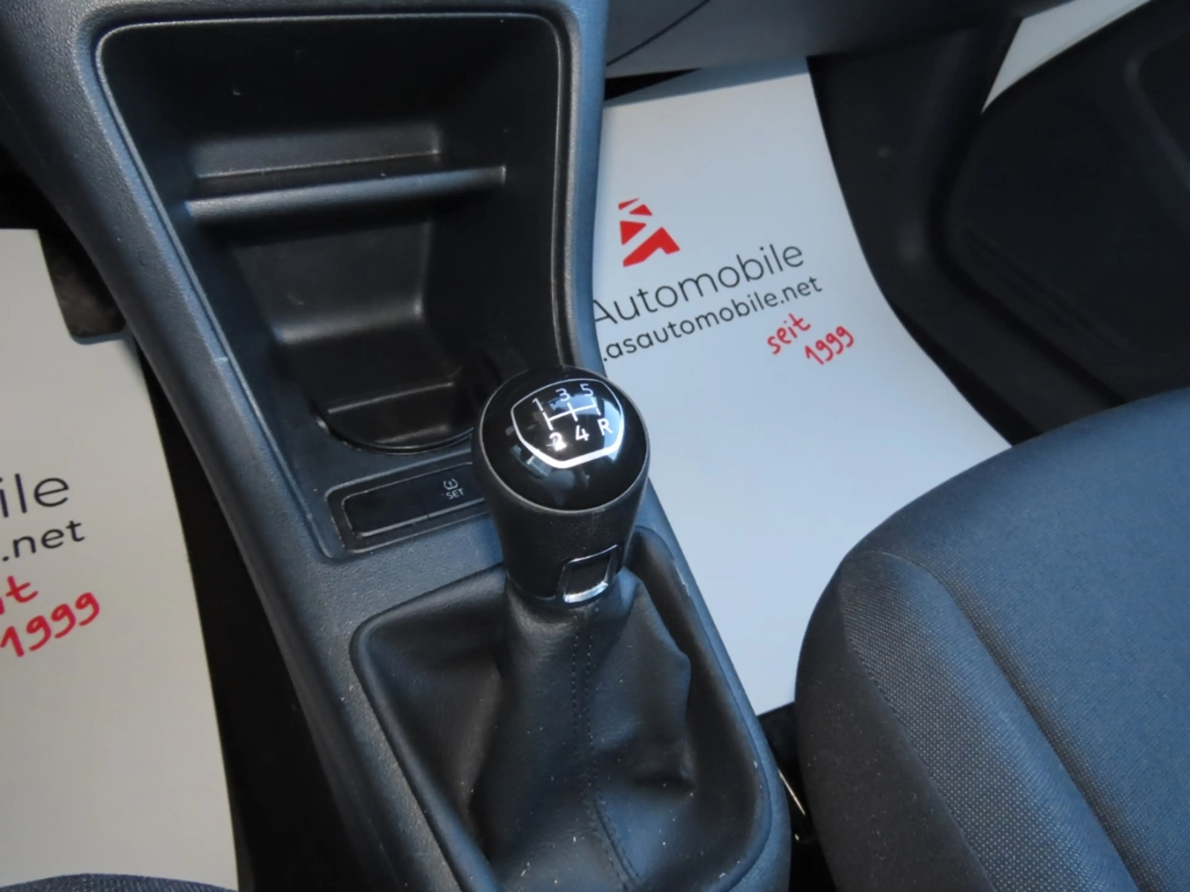 Volkswagen up! 1.0 1.Hand*Kamera*Bluetooth*Tempomat — photo 14