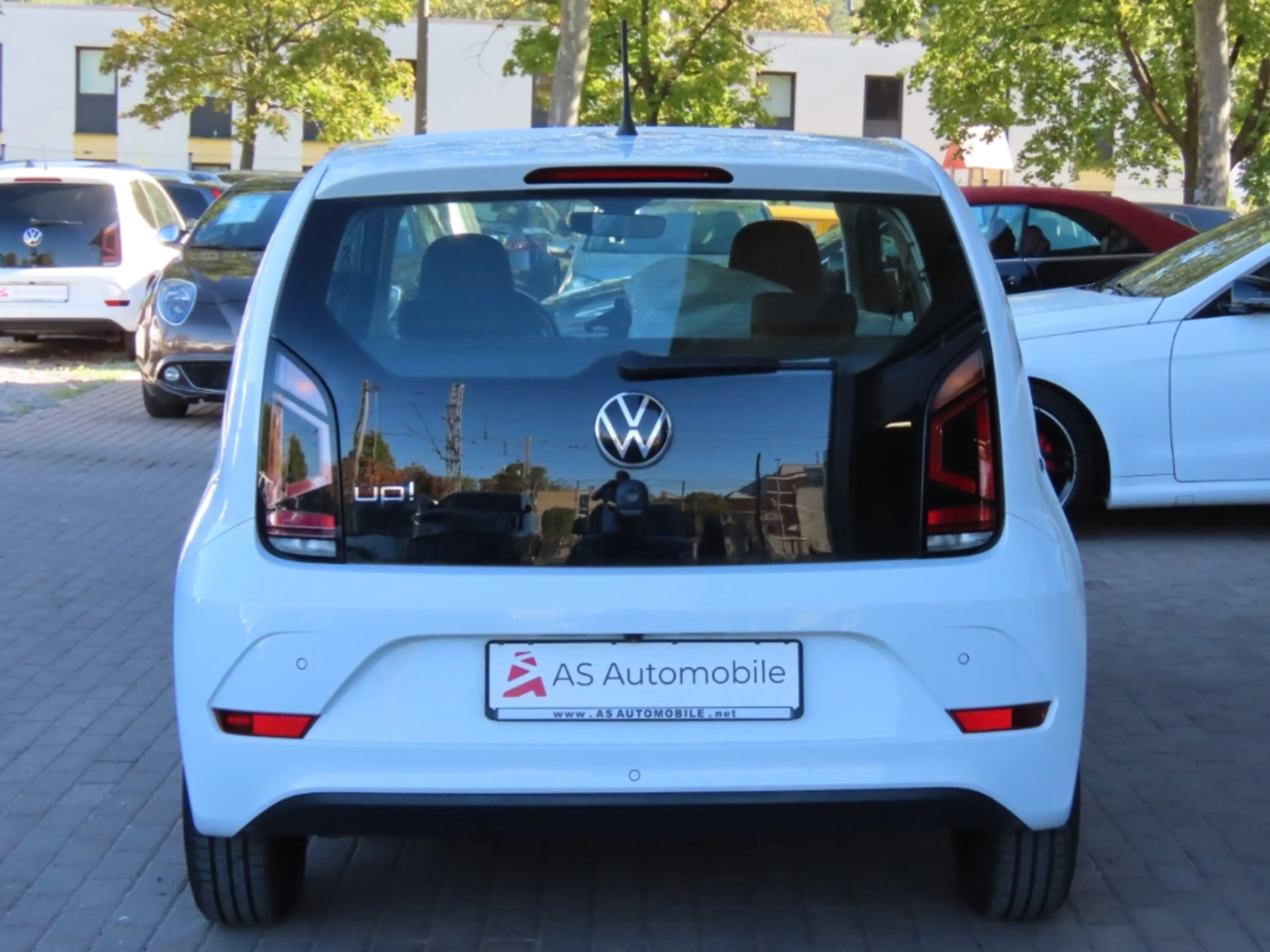 Volkswagen up! 1.0 1.Hand*Kamera*Bluetooth*Tempomat — photo 5
