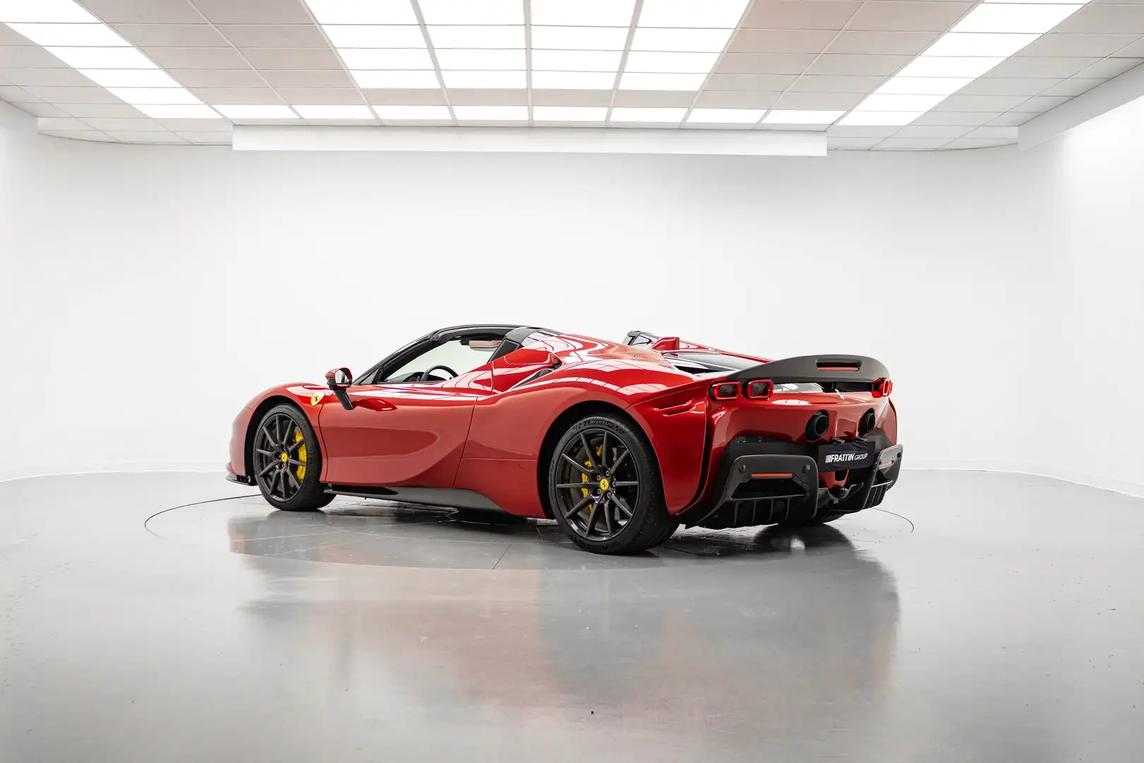 Ferrari SF90 Spider Spider Rosso - 2