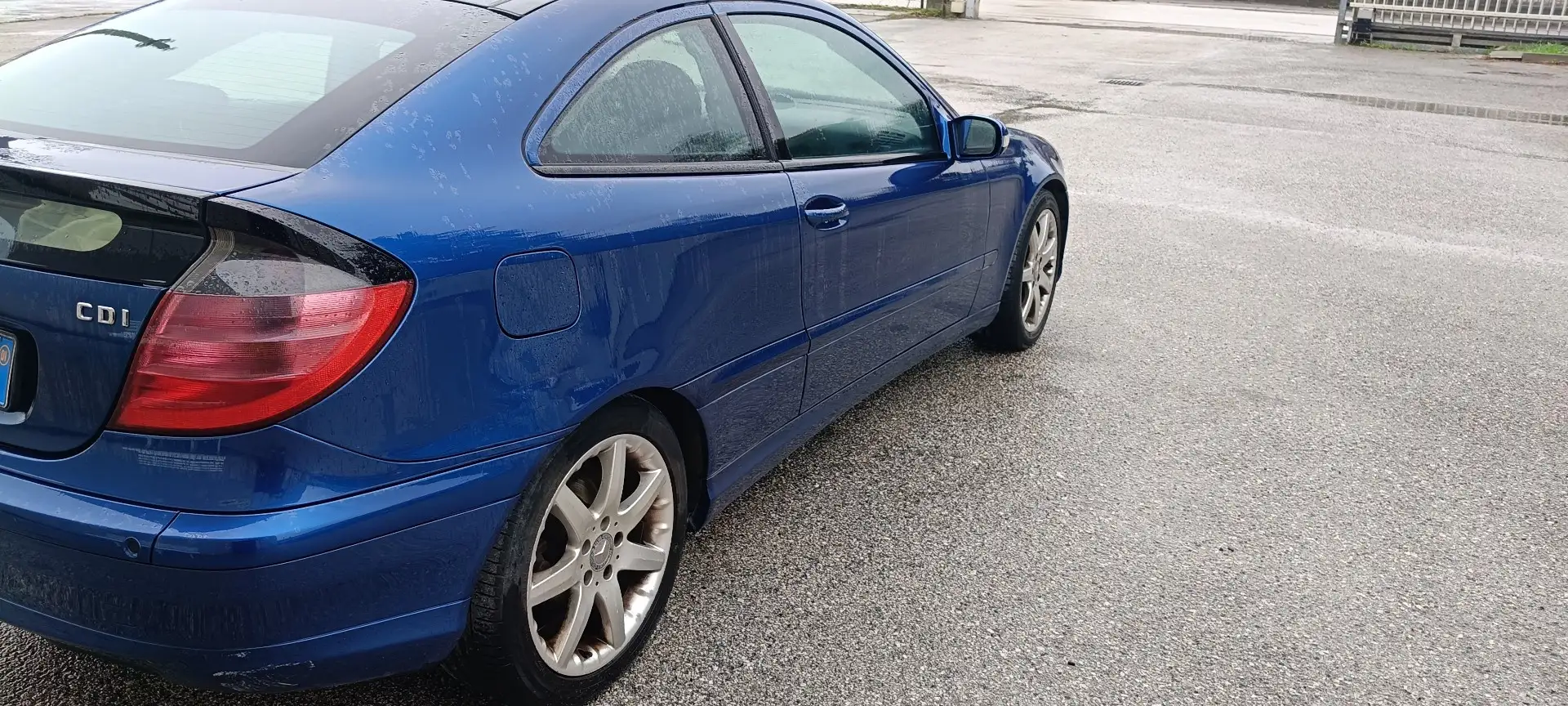 Mercedes-Benz CLK 220 - 2