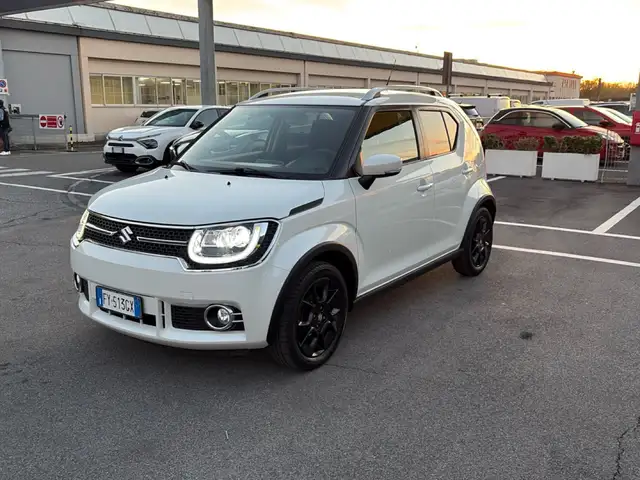 Suzuki Ignis Ignis 1.2 Hybrid Top
