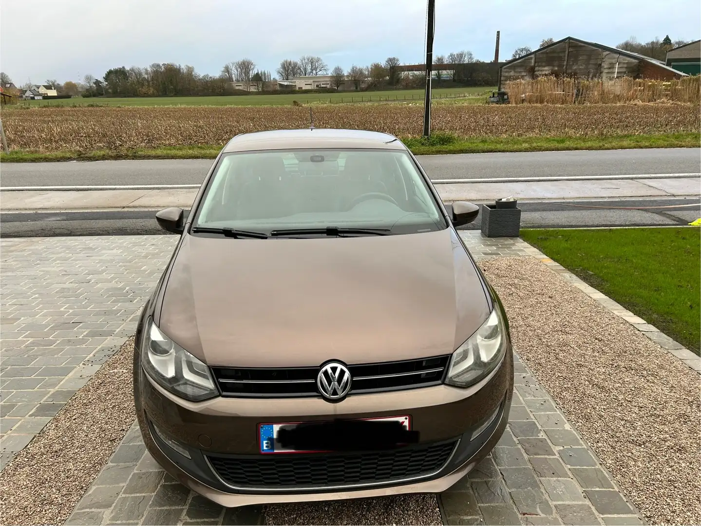 Volkswagen Polo Polo 6R 1.2 Highline Brun - 2