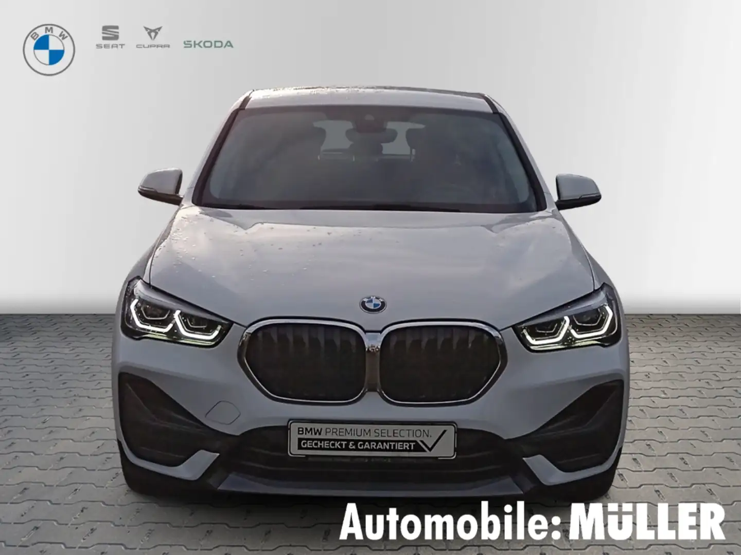 BMW X1 sDrive 18 i Advantage 6Gang LED+AHZV ABN.+PDC+NAVI Weiß - 2