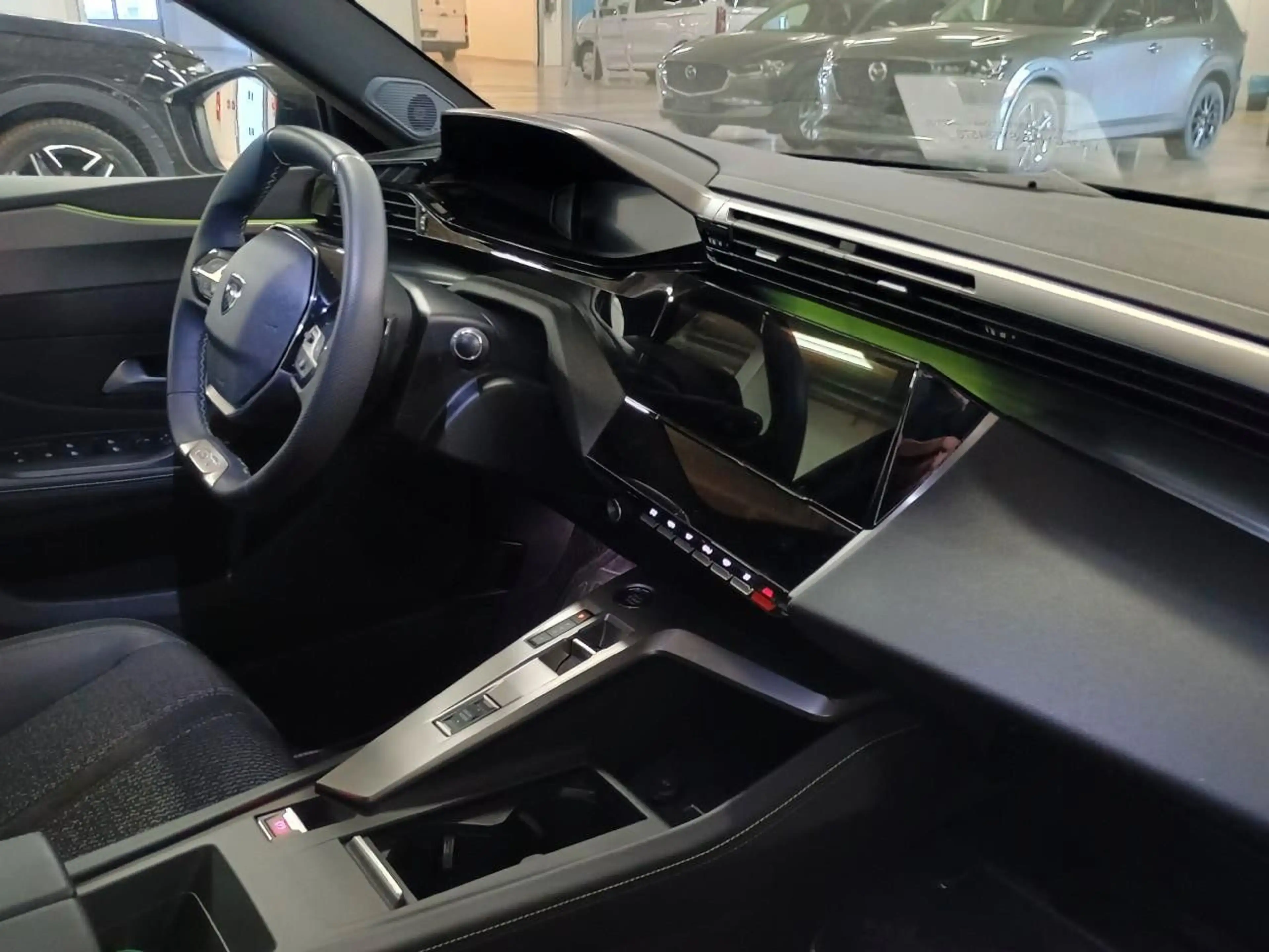 Peugeot 308 SW GT BlueHDi 130PS AT8*PDC*360° KAMERA* — photo 4