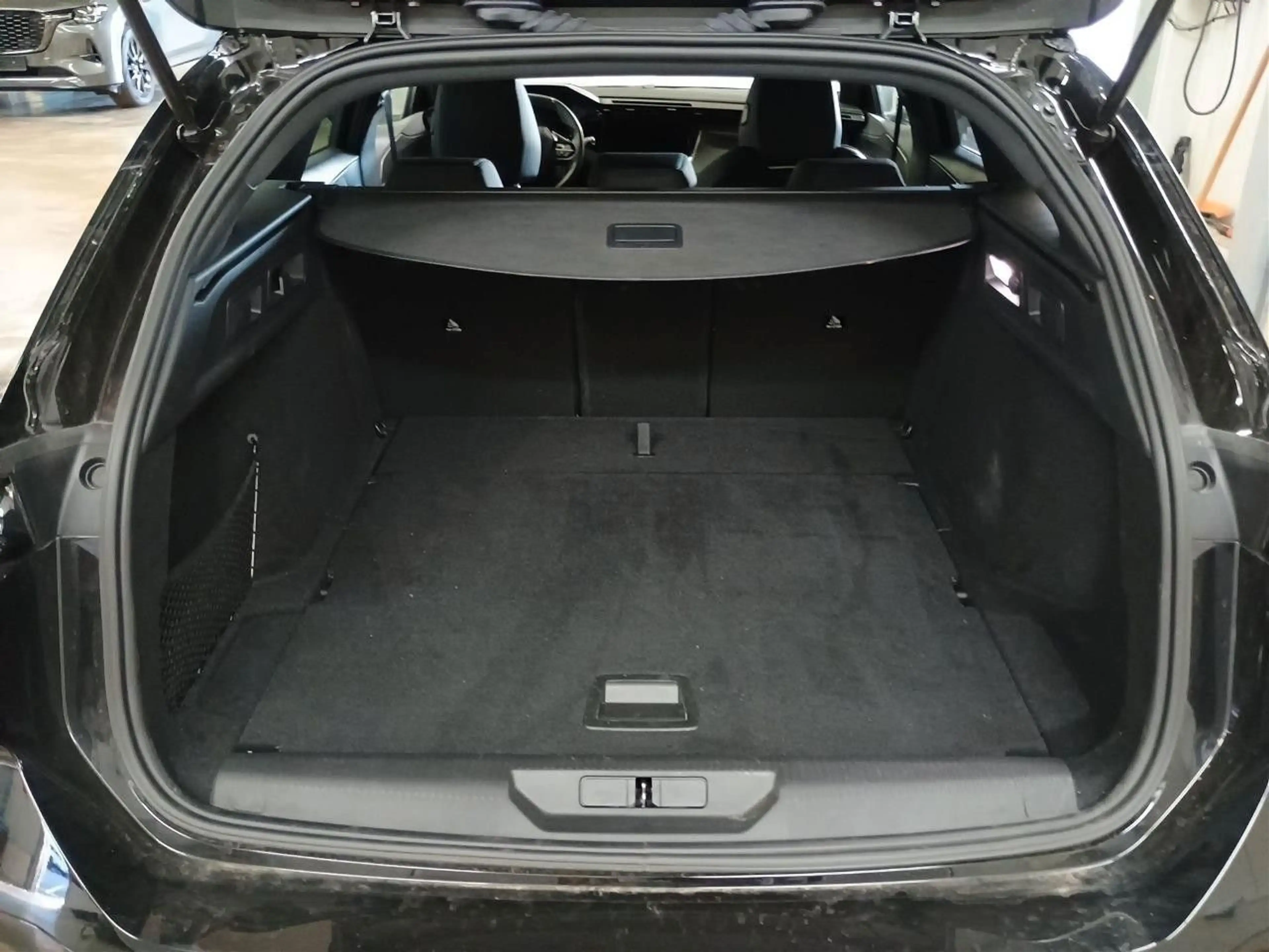 Peugeot 308 SW GT BlueHDi 130PS AT8*PDC*360° KAMERA* — photo 8