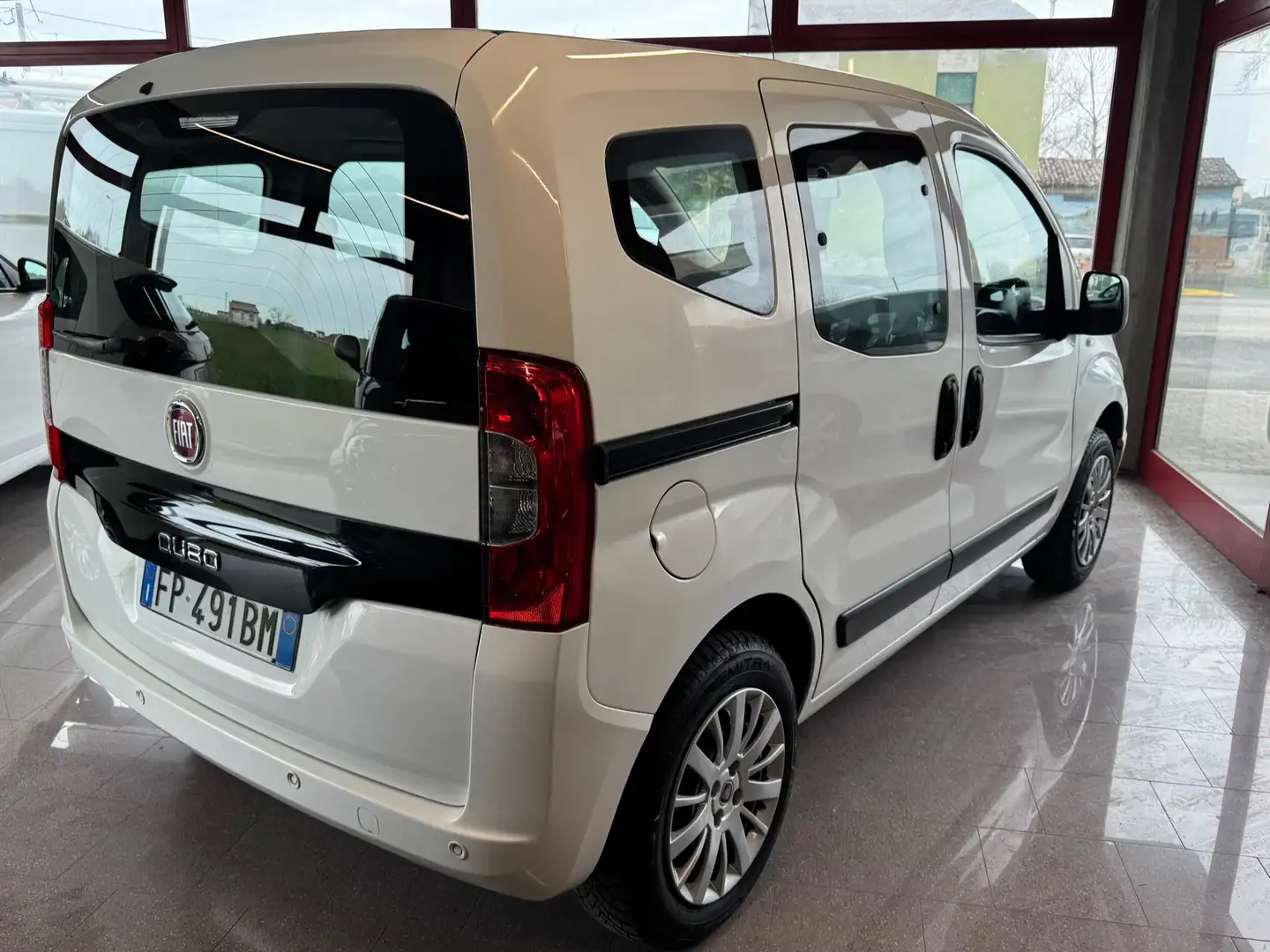 Fiat Qubo 1.4 naturalpower Easy Blanc - 2