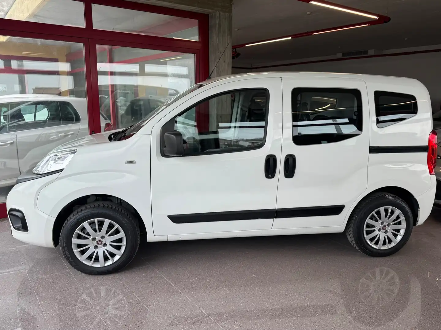 Fiat Qubo 1.4 naturalpower Easy Blanc - 1
