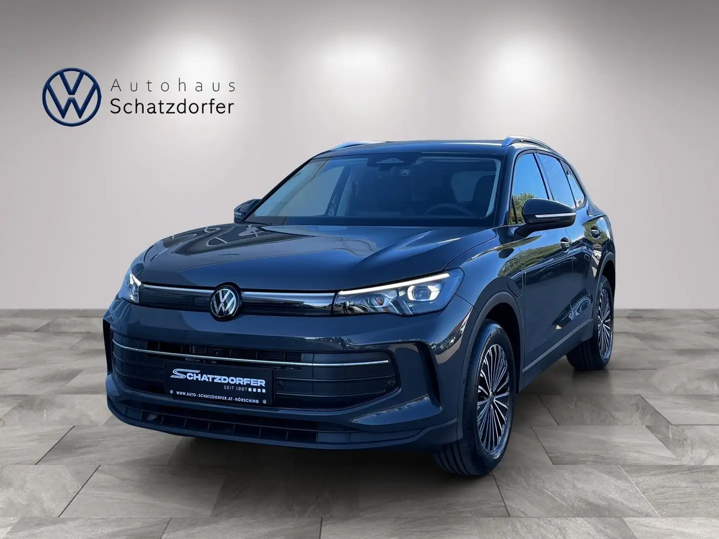 Volkswagen Tiguan Friends eHybrid DSG 150 kW Grau - 1