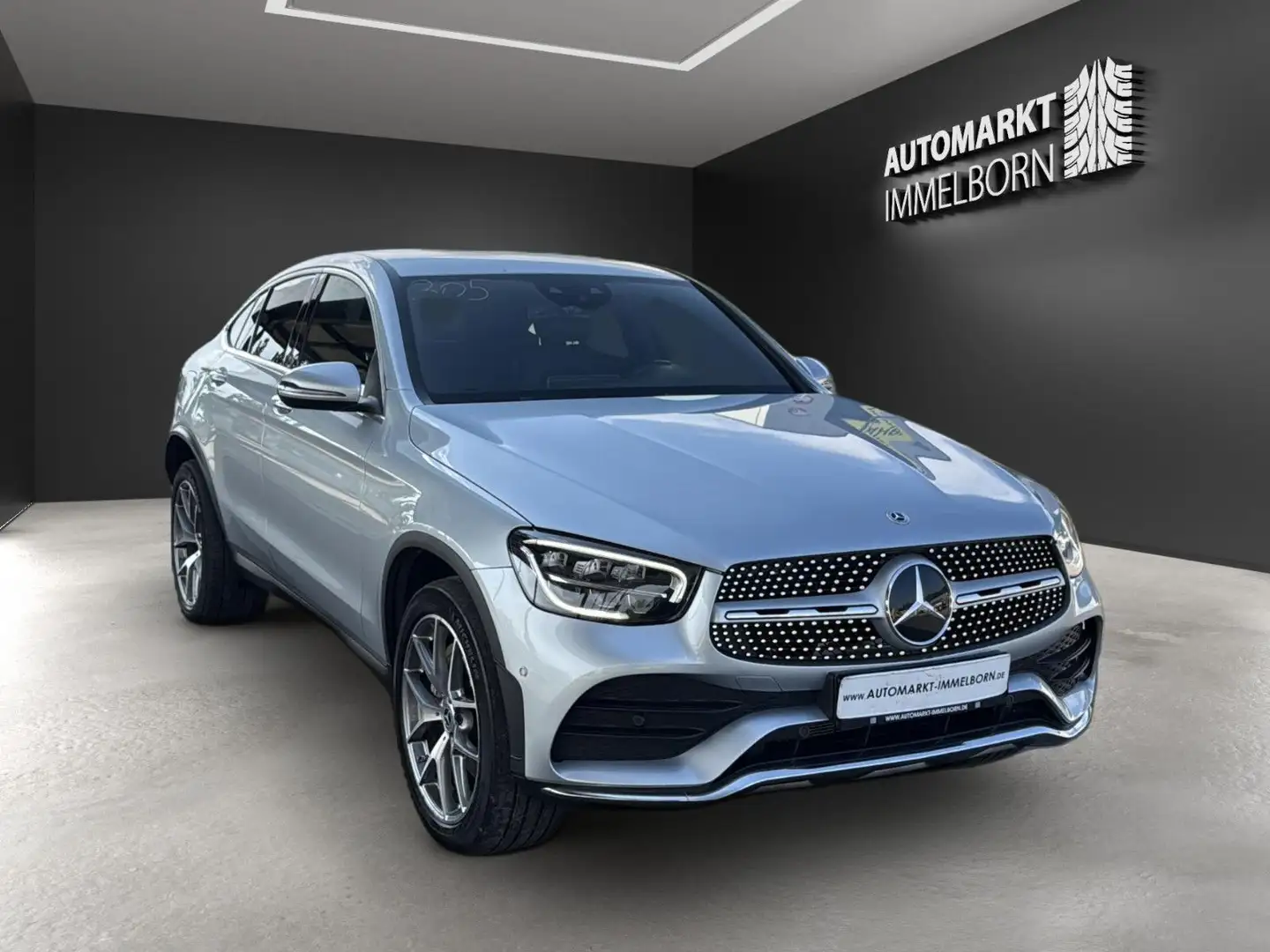 Mercedes-Benz GLC 300 e AMG Coupe 20*Kamera*Distro*LED*Virtual Plateado - 2