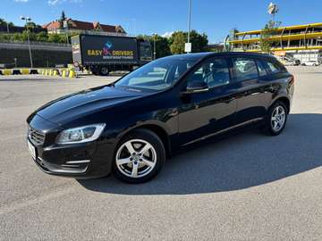 Volvo V60 D3 Momentum Geartronic Kombi / Family Van