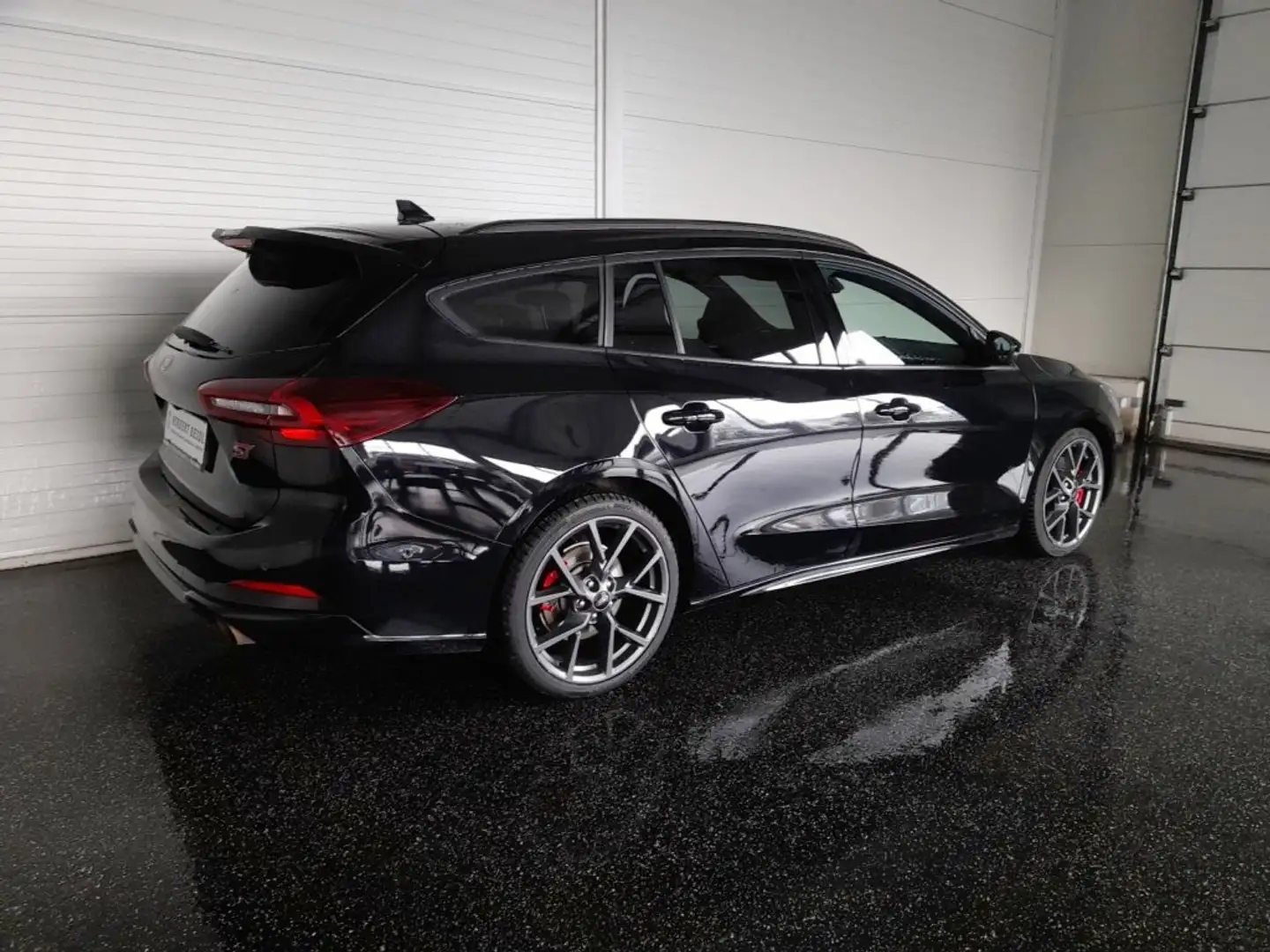 Ford Focus Turnier ST 2,3 EcoBoost Aut *19 ZOLL / SKY / VOLL LED & FLA / VIRTUELL / KAMERA / ACC / B&O SOUND* Schwarz - 2