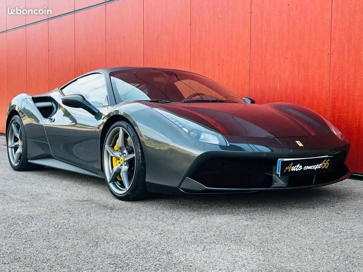 Ferrari 488 670CH 3.9 V8 Garantie Power Gris - 1