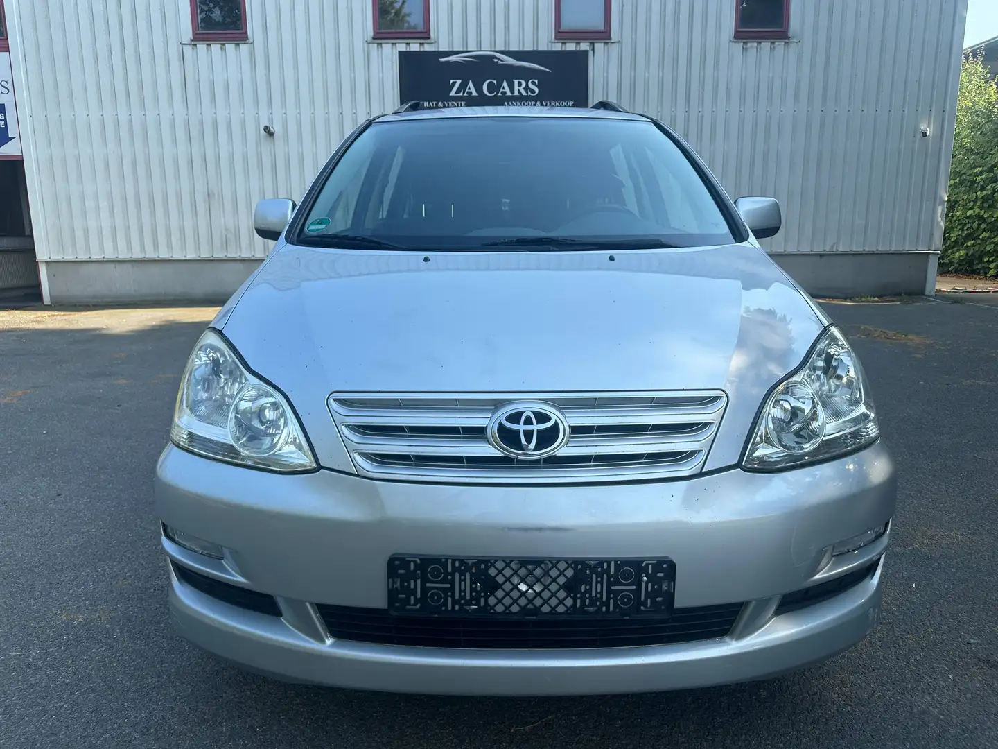 Toyota Avensis Verso Avensis Verso 2.0i VVT-i 16v D4 Linea Sol AUT Grau - 2