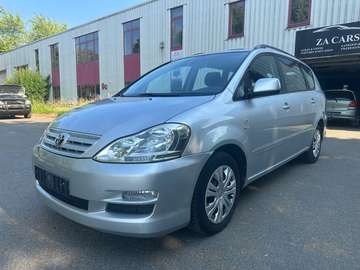 Avensis Verso 2.0i VVT-i 16v D4 Linea Sol AUT