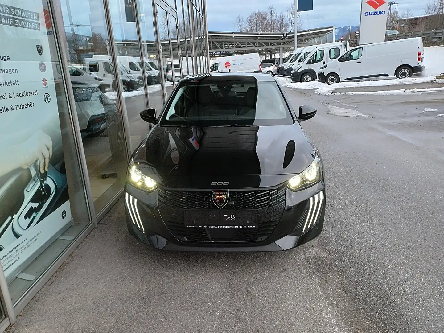 Peugeot 208 PureTech 100 S&S Allure Schwarz - 2