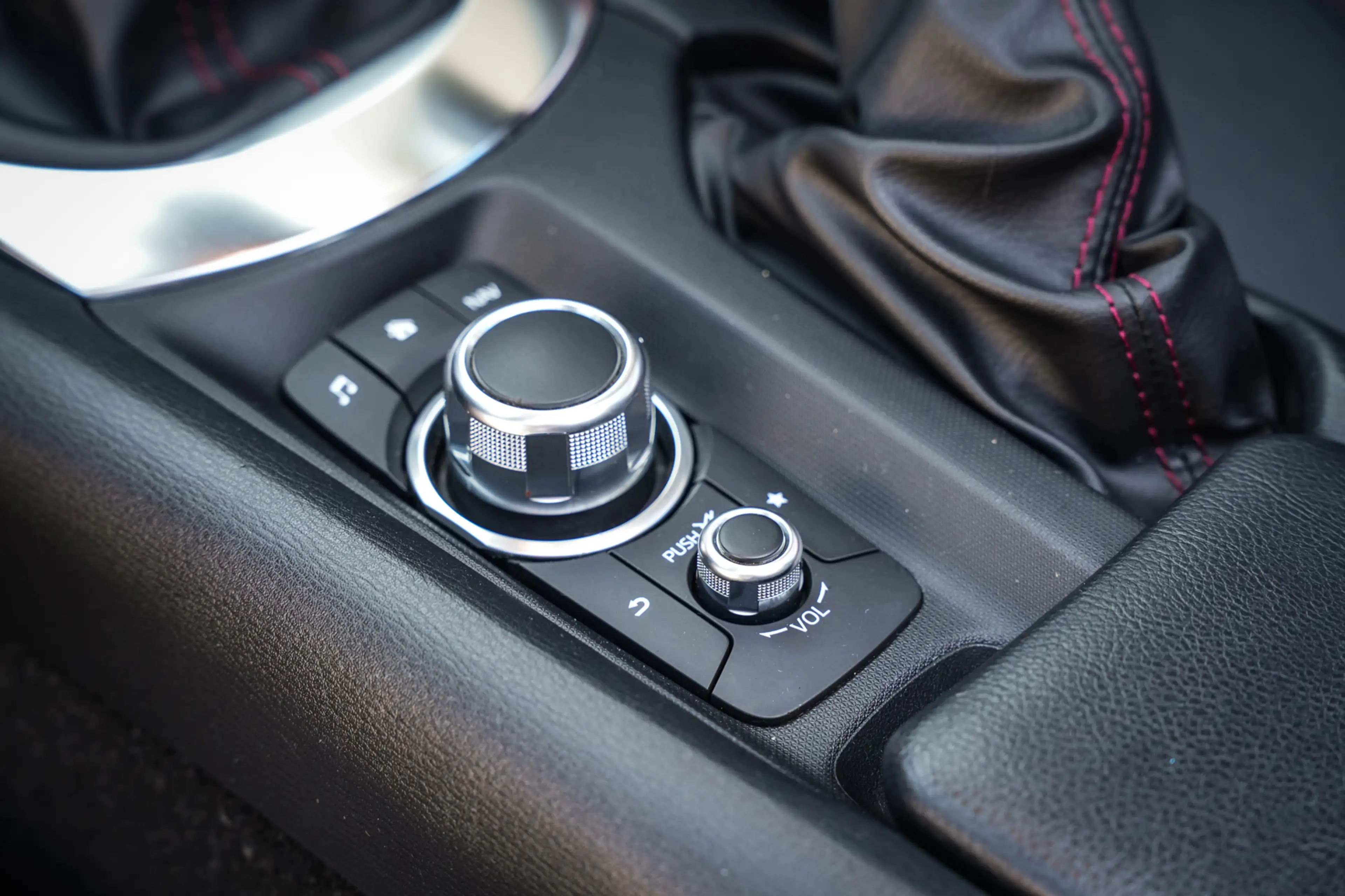 Mazda MX-5 2.0 SkyActiv-G 160 GT-M | BOSE | CRUISE | NAVI | L — photo 32
