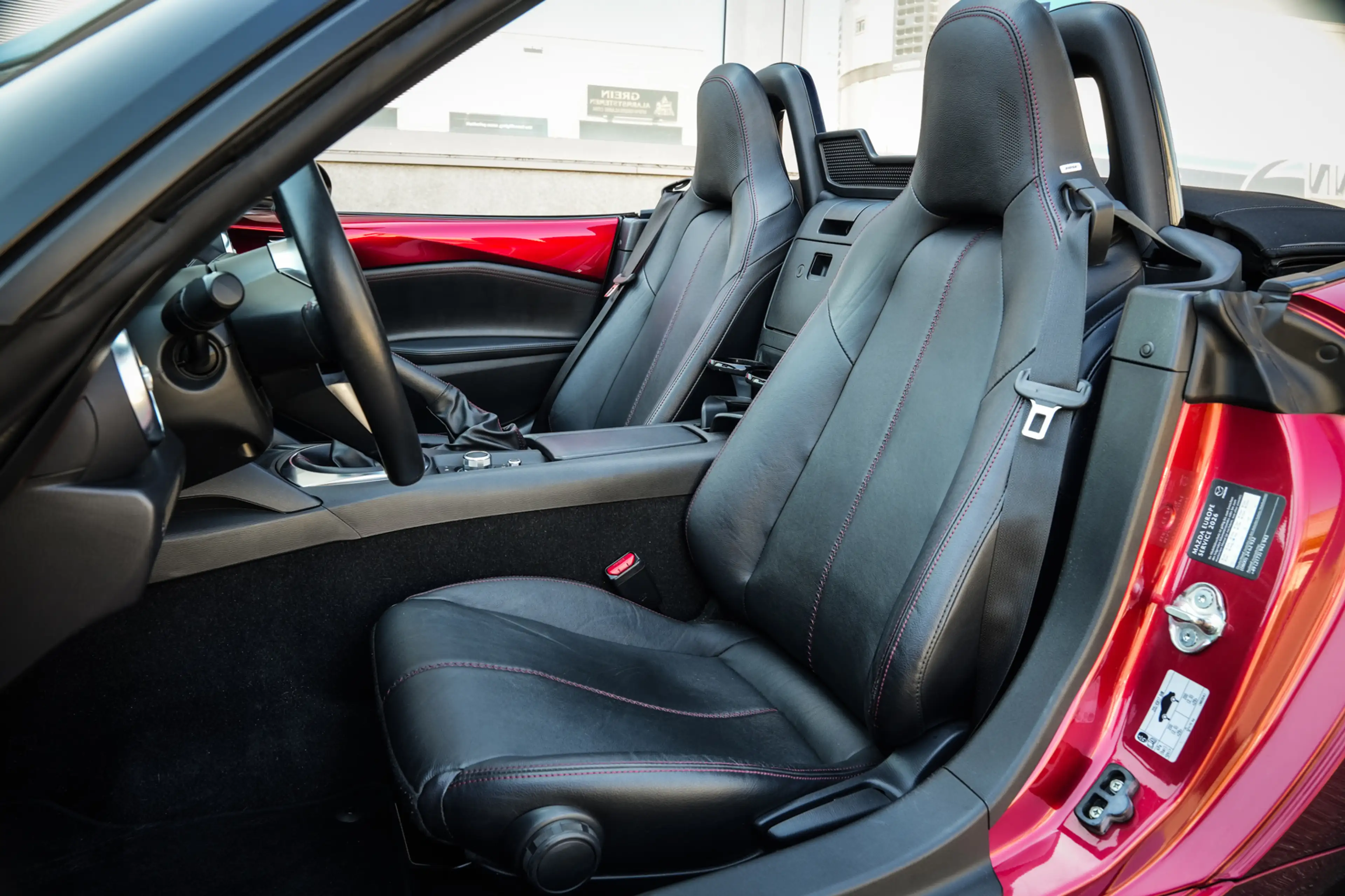 Mazda MX-5 2.0 SkyActiv-G 160 GT-M | BOSE | CRUISE | NAVI | L — photo 11