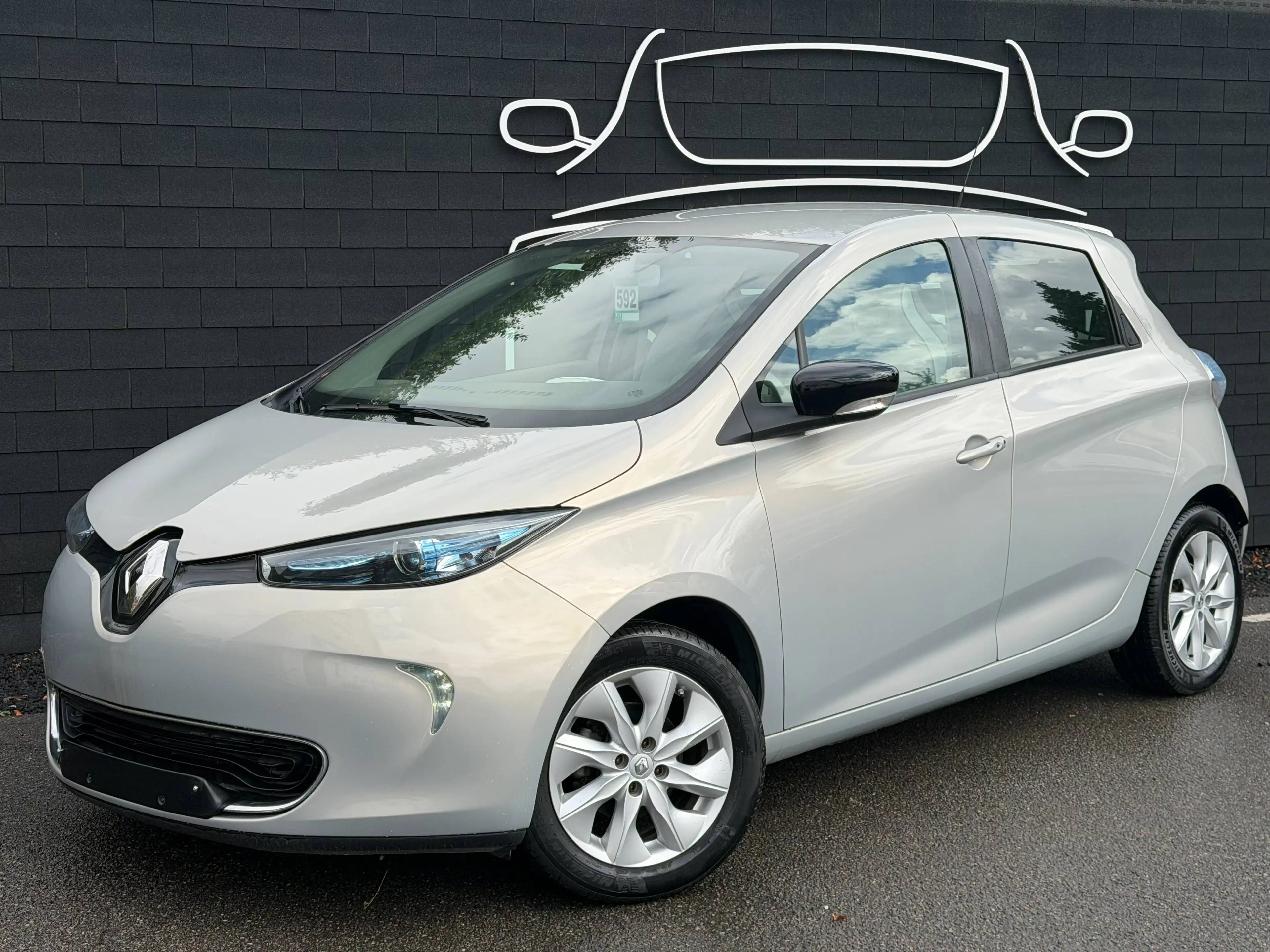 Renault ZOE 22 kWh R240+GARANTIE 1 AN+NAVI+AIRCO+JANTES