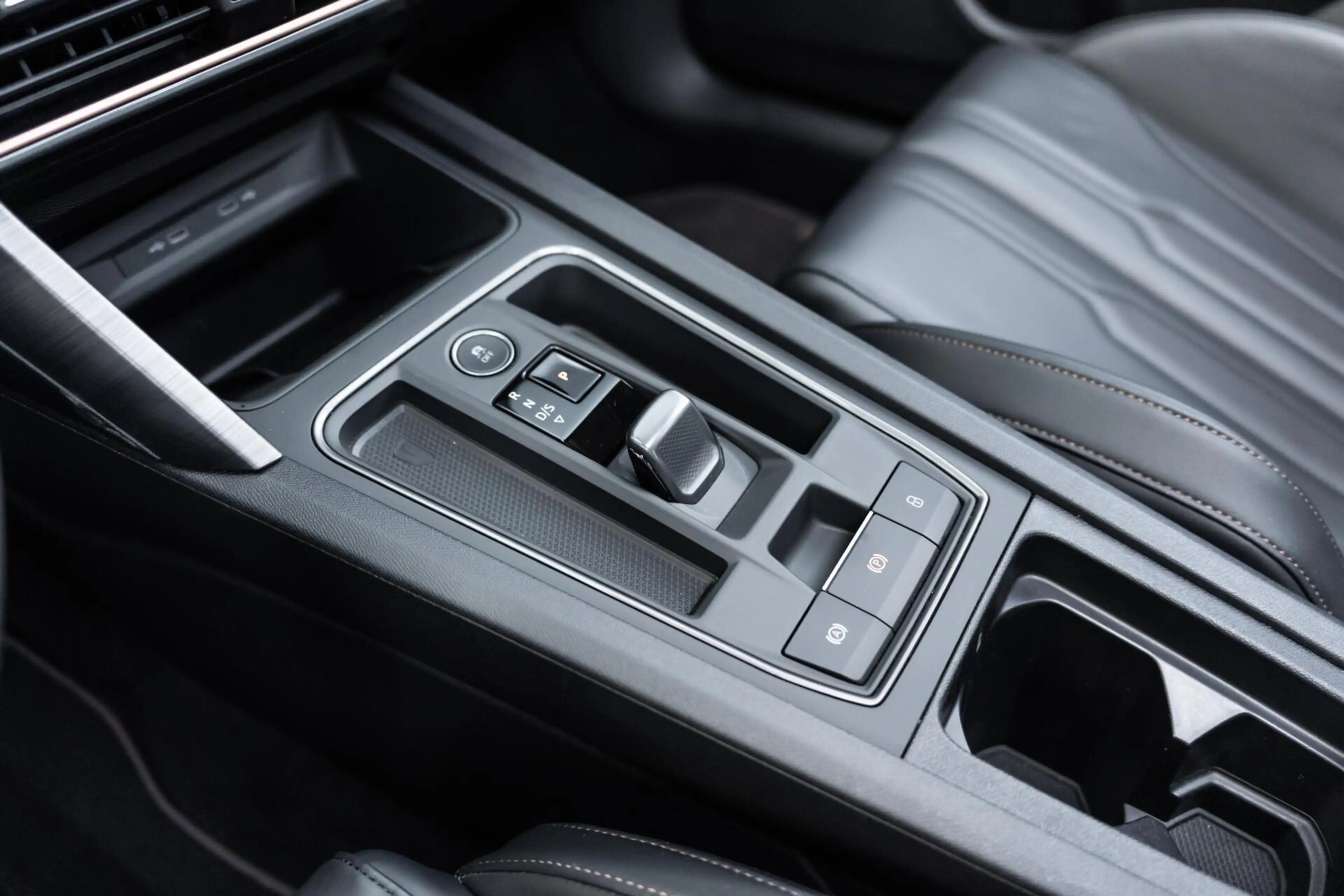 CUPRA Formentor VZ5 2.5 TSI Pano Schaalstoel Carbon 360 — photo 44