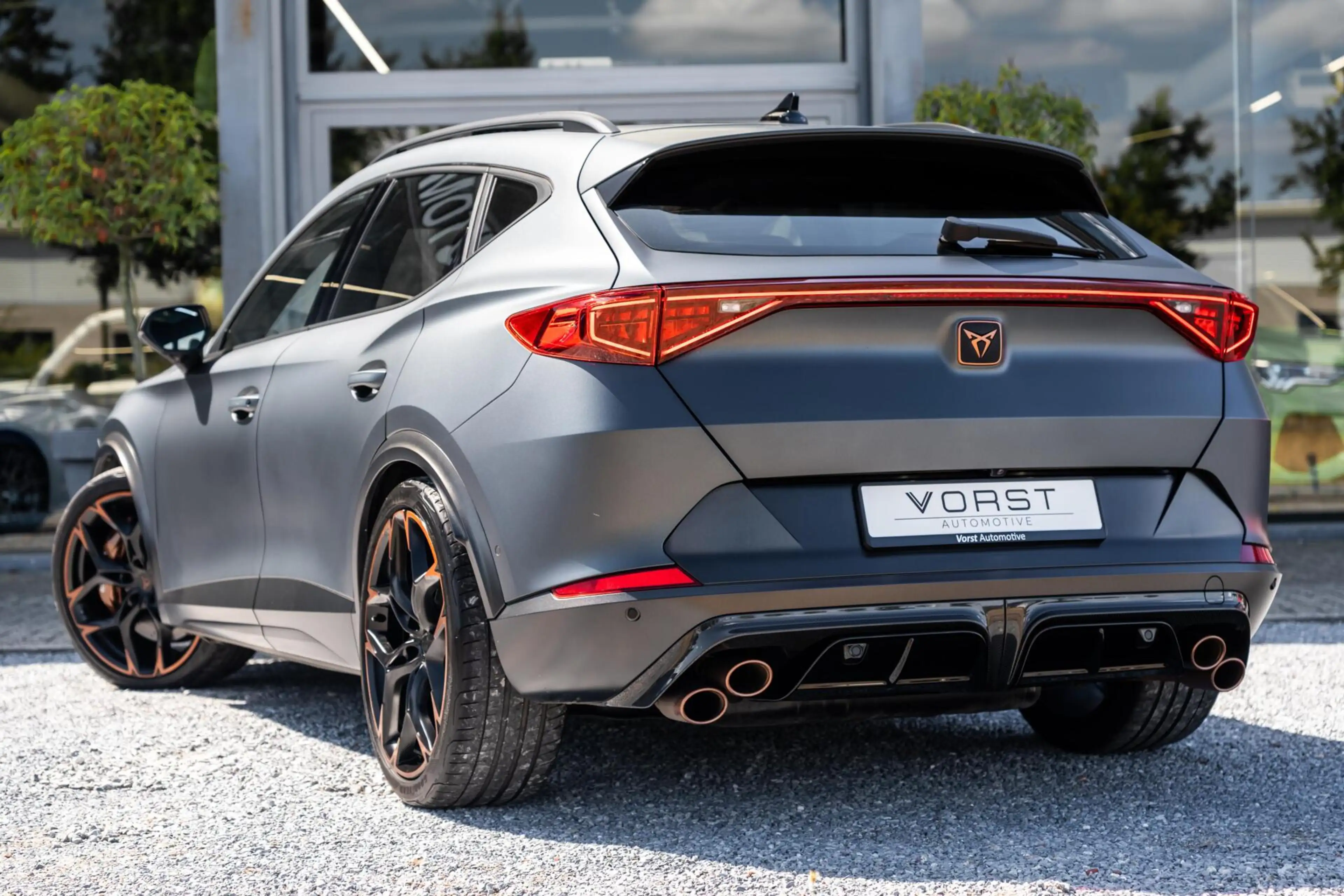 CUPRA Formentor VZ5 2.5 TSI Pano Schaalstoel Carbon 360 — photo 4