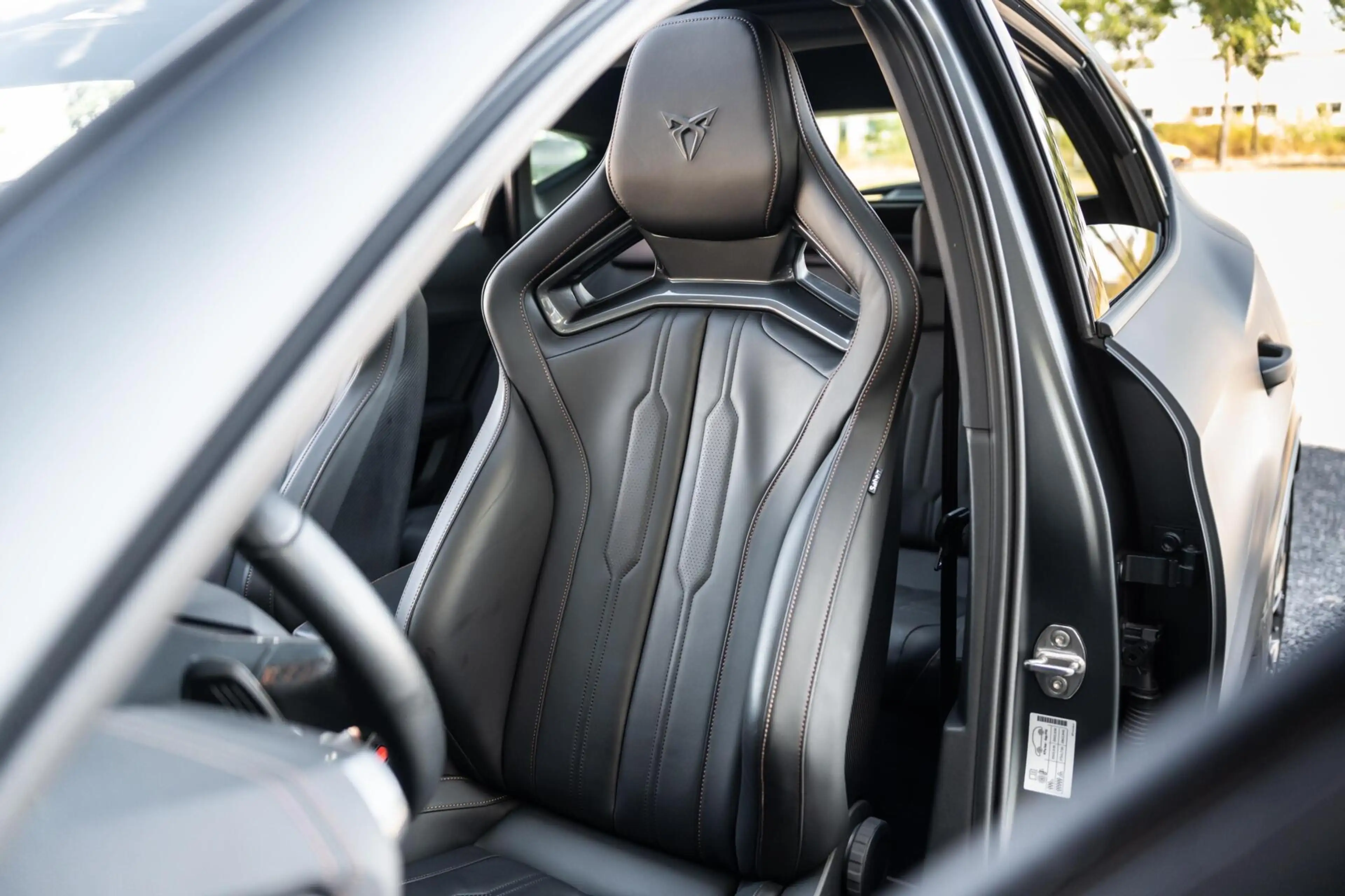 CUPRA Formentor VZ5 2.5 TSI Pano Schaalstoel Carbon 360 — photo 27