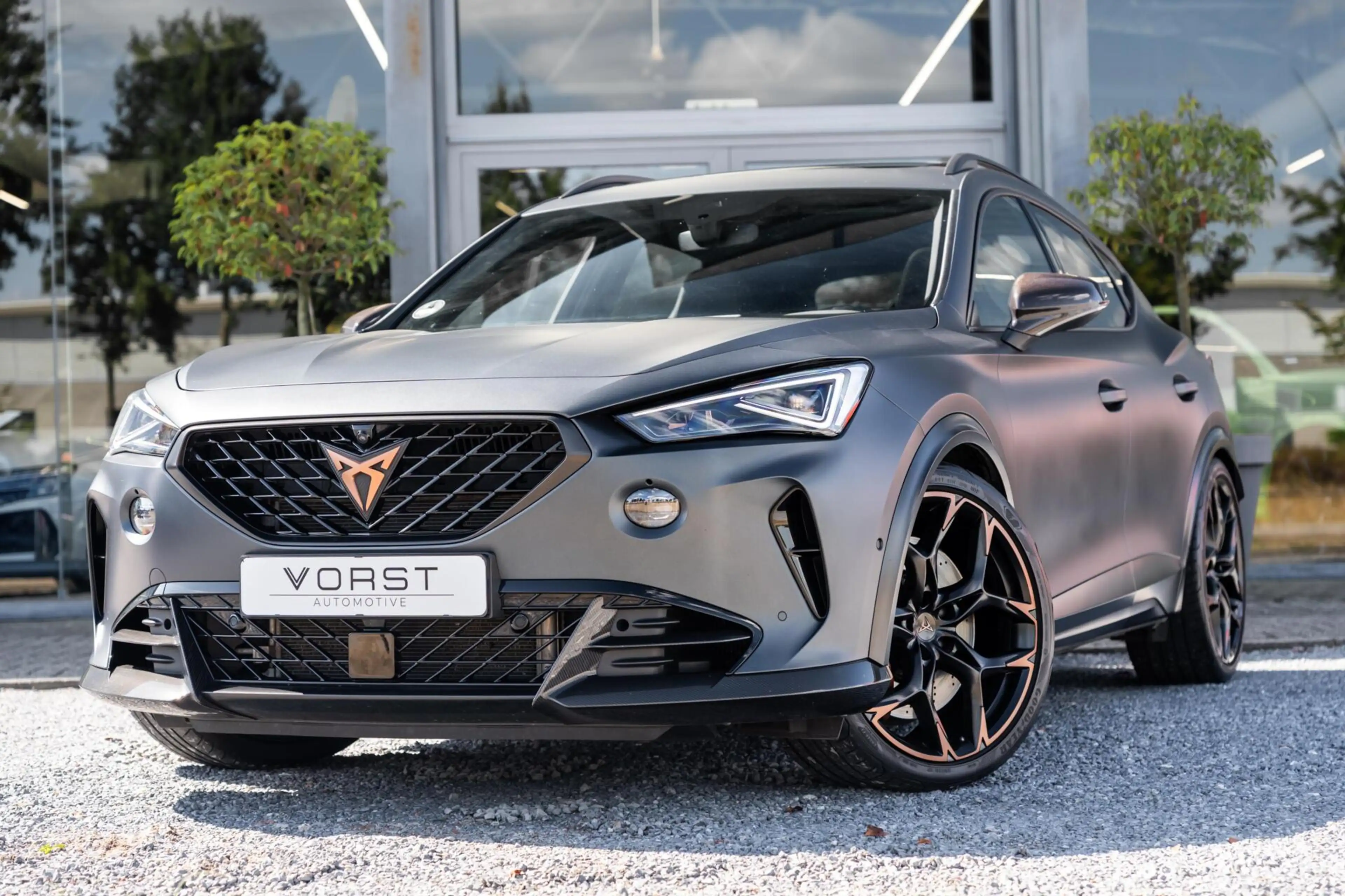 CUPRA Formentor VZ5 2.5 TSI Pano Schaalstoel Carbon 360