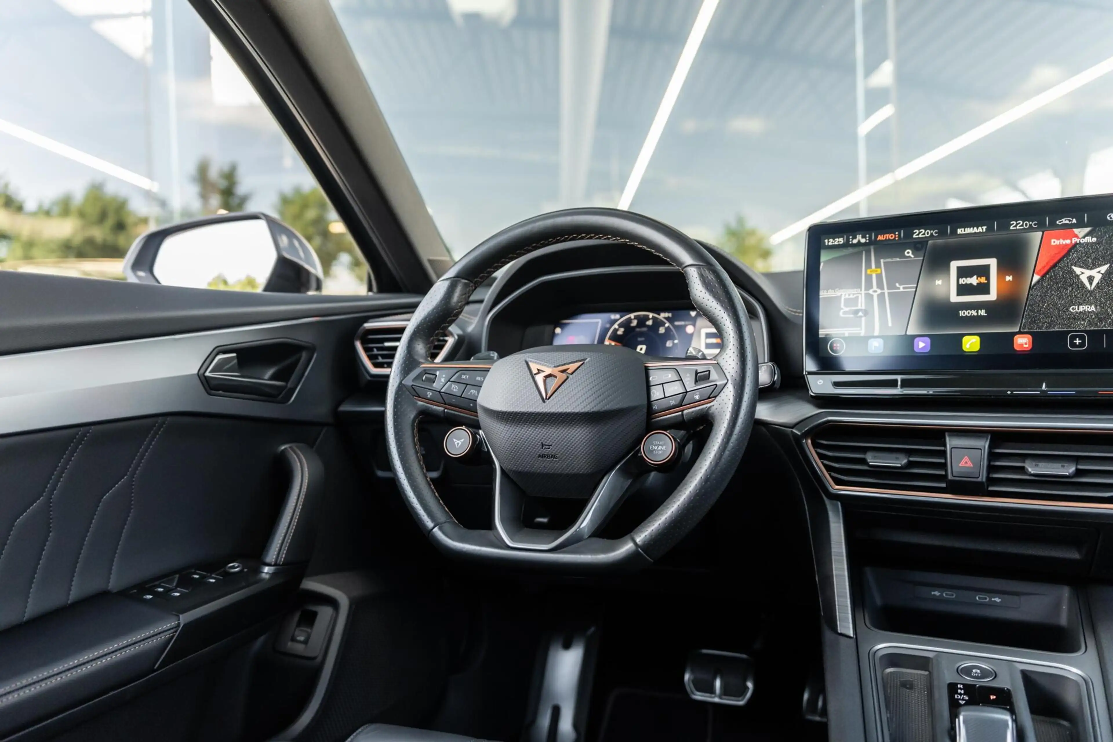 CUPRA Formentor VZ5 2.5 TSI Pano Schaalstoel Carbon 360 — photo 25
