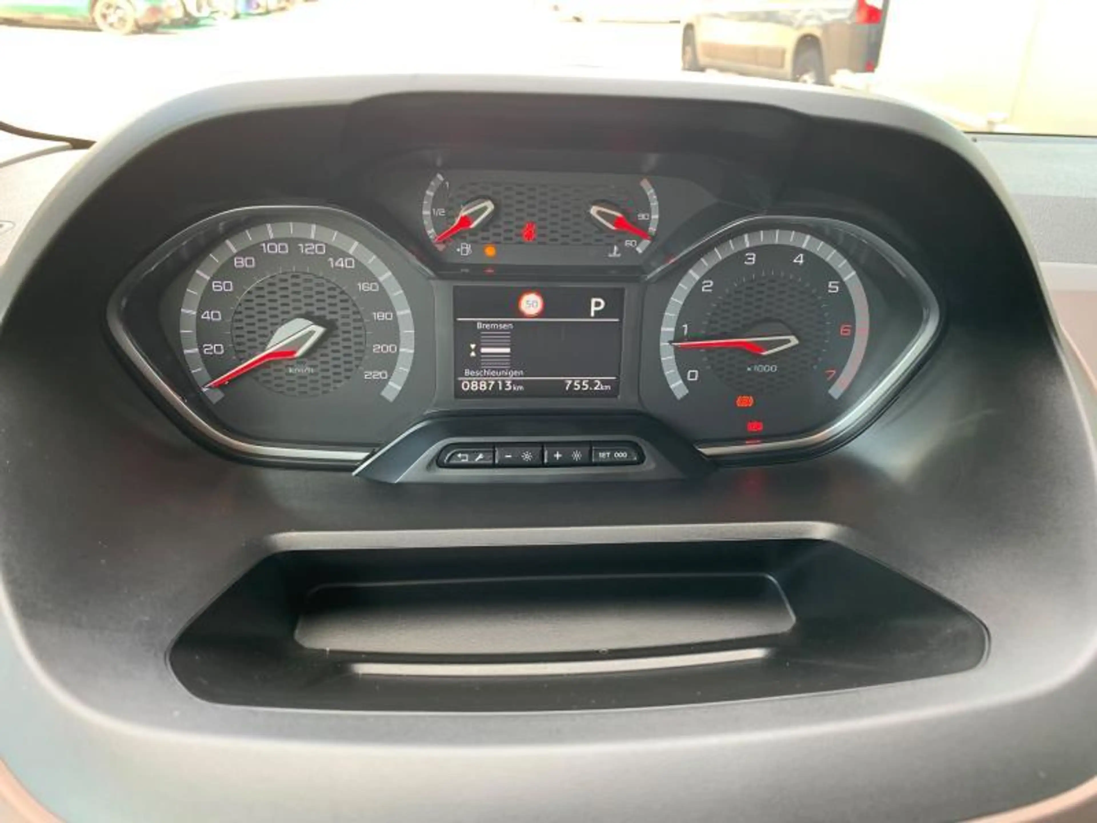 Peugeot Rifter GT XL — photo 12