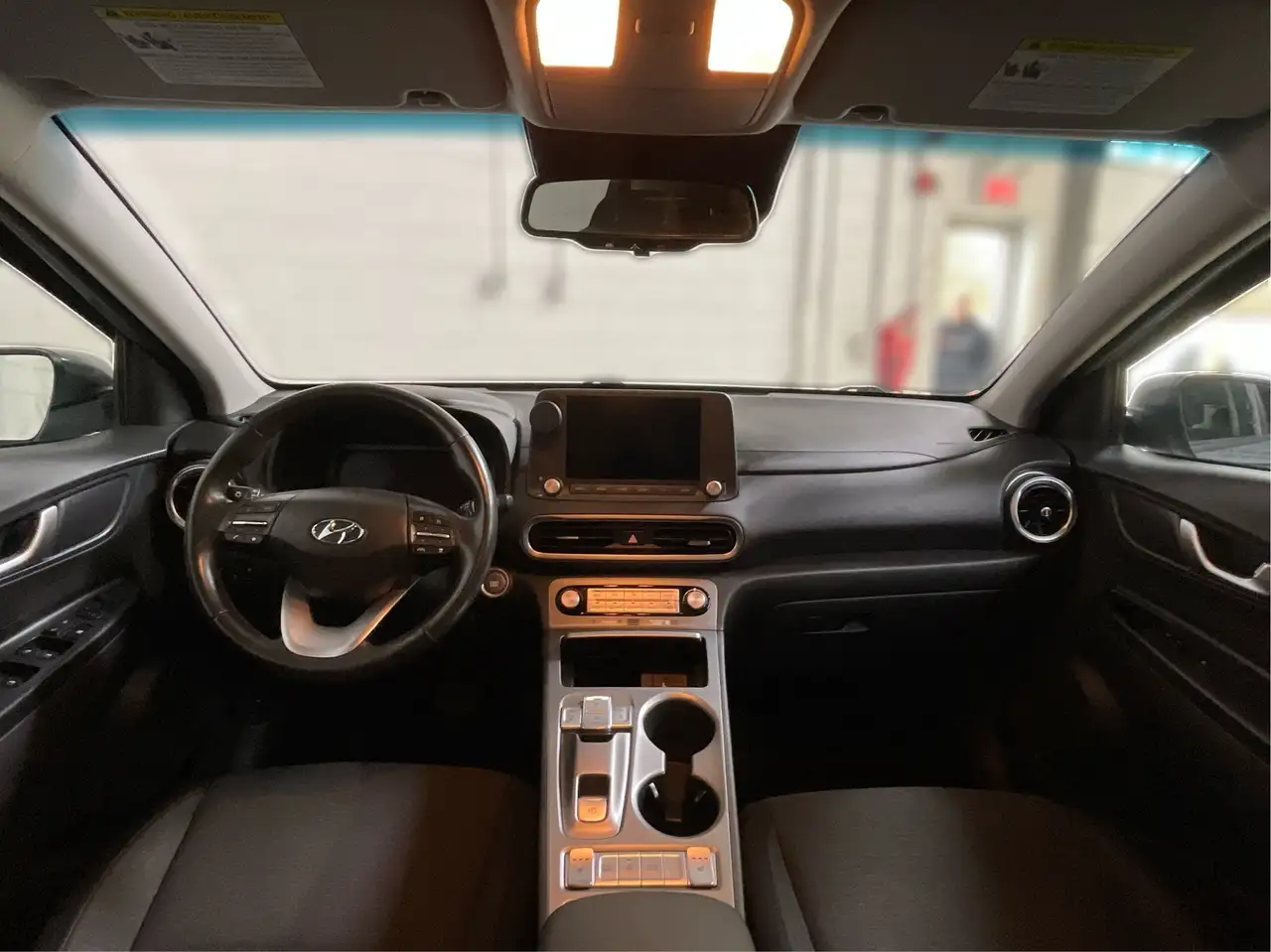 Hyundai KONA снимка Hyundai KONA