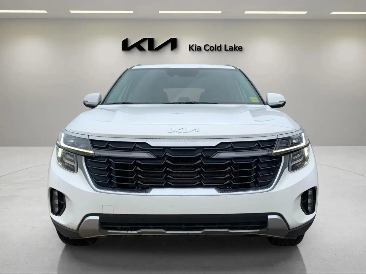 Kia Seltos photo Kia Seltos