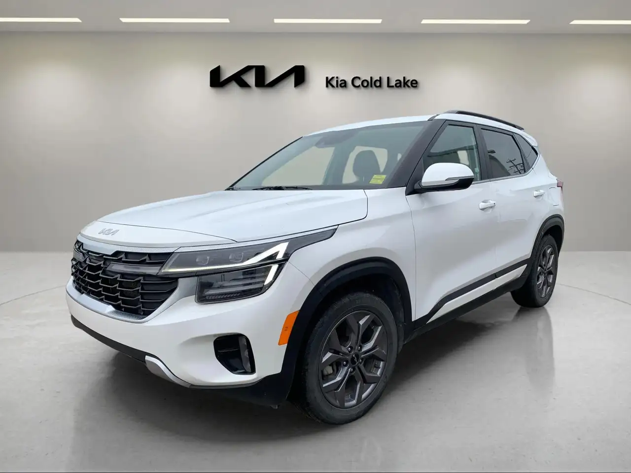 Kia Seltos photo Kia Seltos