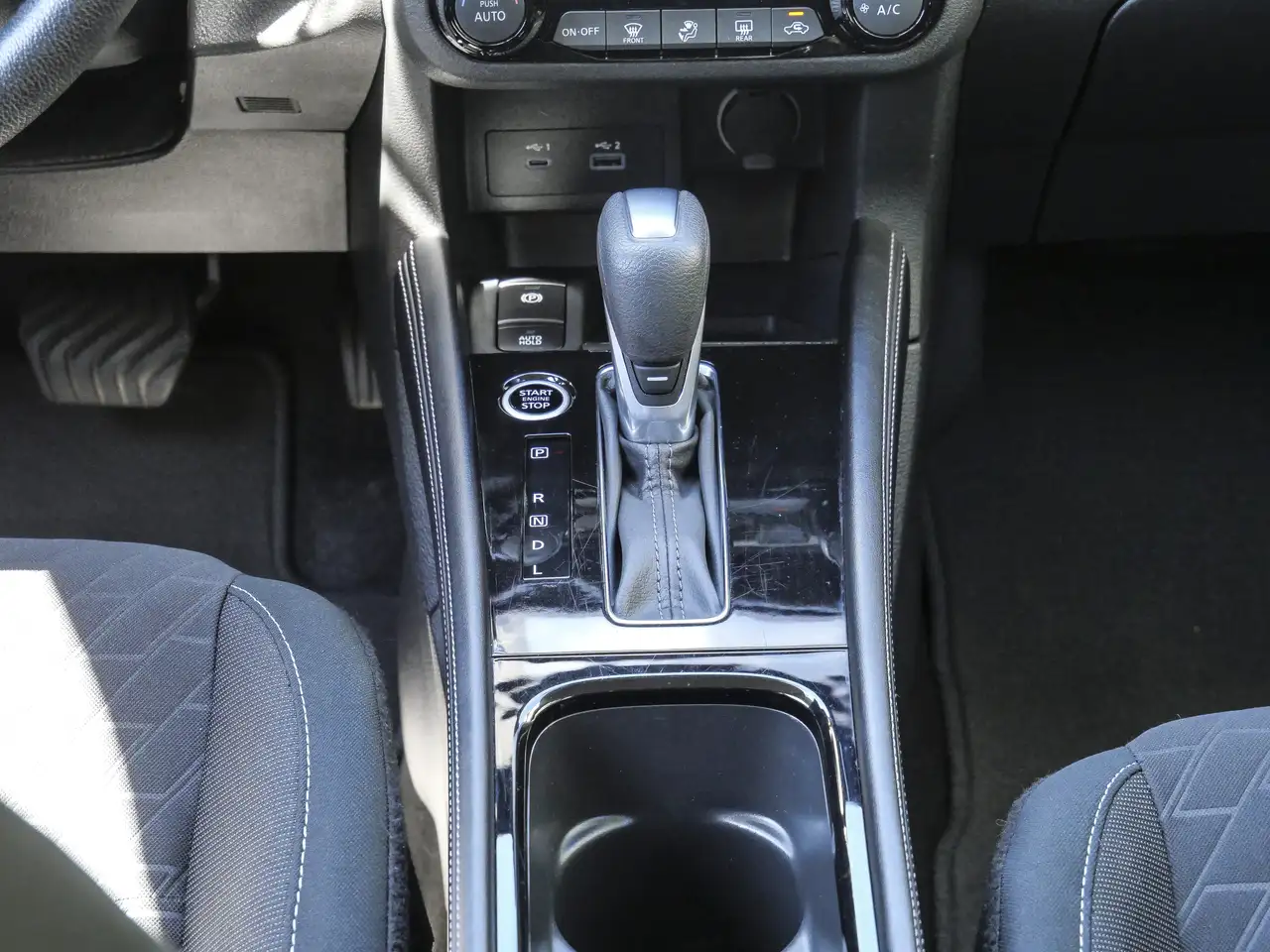 Nissan Kicks photo Nissan Kicks