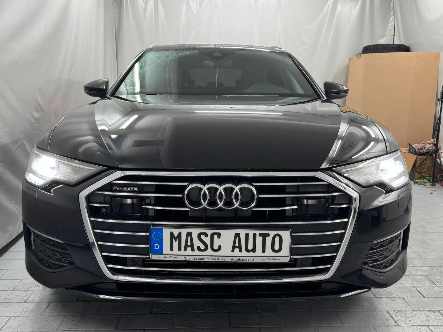 Audi A6 Avant 45TDI quattro design Aut+PANO+LEDER+AHK Schwarz - 2