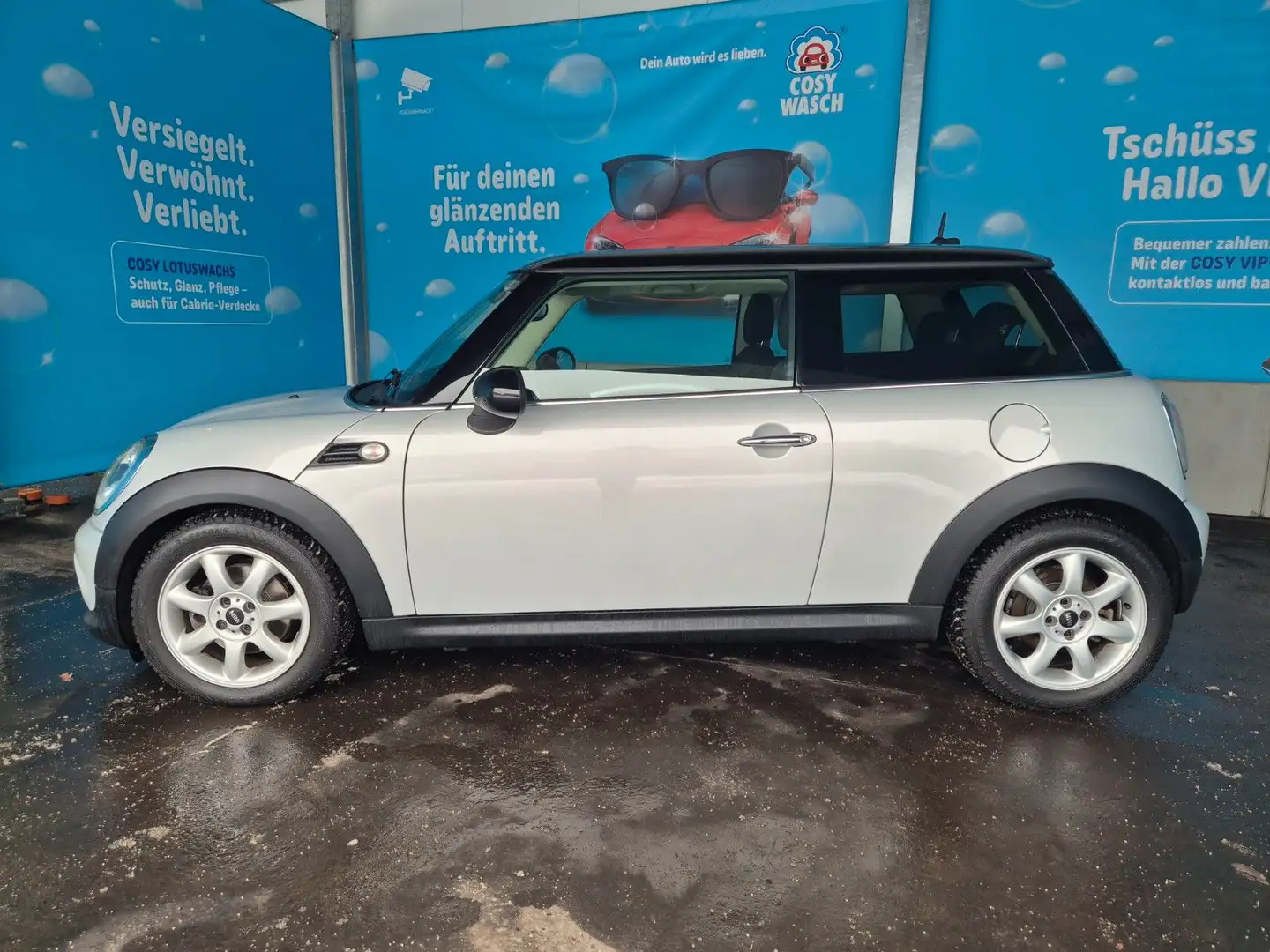 MINI Cooper Mini Cooper, AUTOMATIK, NAVI, PDC, USB Silber - 2
