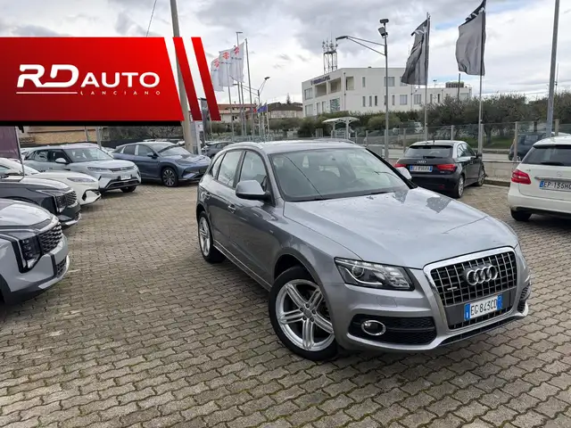 Audi Q5 2.0 tdi S-Line Quattro 170cv s-tronic