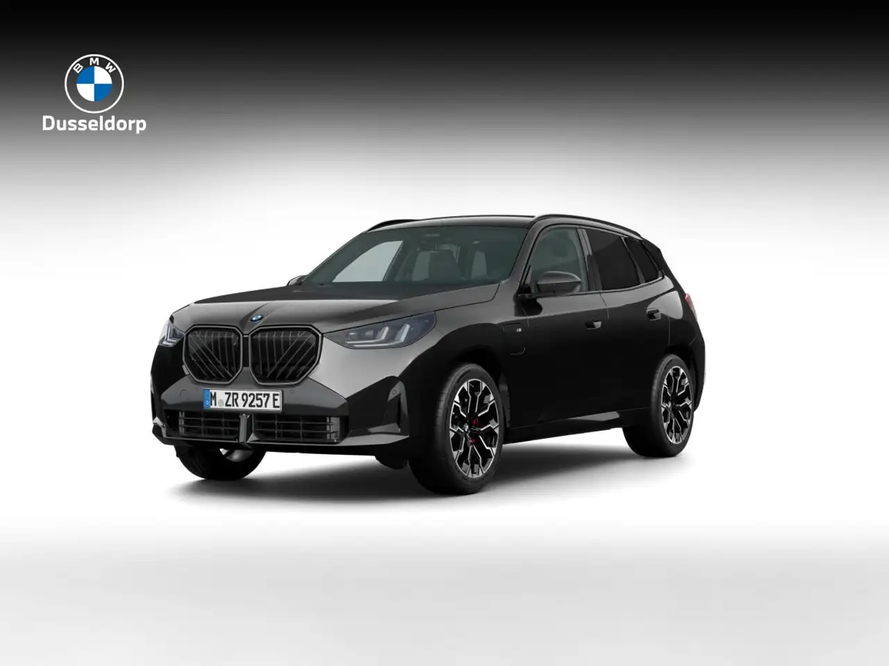 BMW X3 30e xDrive — photo 1 of 4