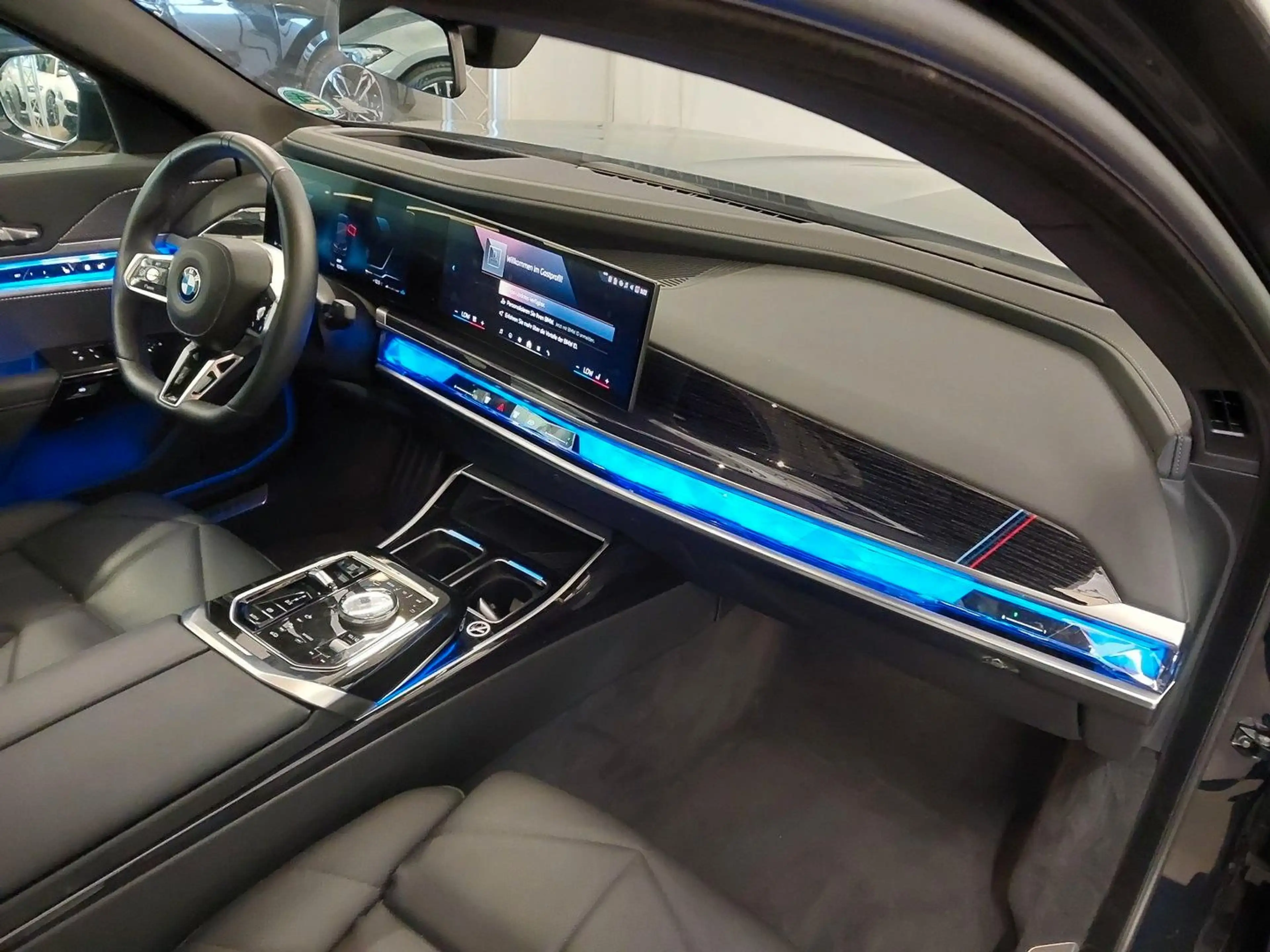 BMW 740 d xDrive M Sport /SKY LOUNGE /Soft-Close /1H — photo 5