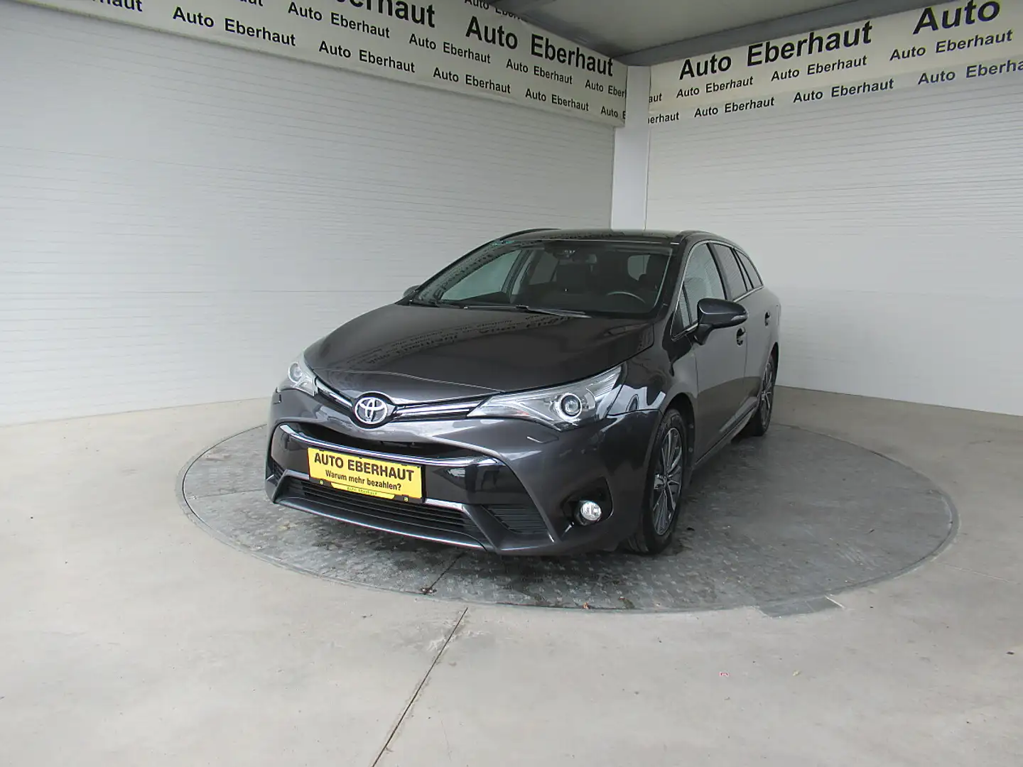 Toyota Avensis 2,0 D4-D Active Plus *Sitzheizung vorne *Multif... Grau - 1