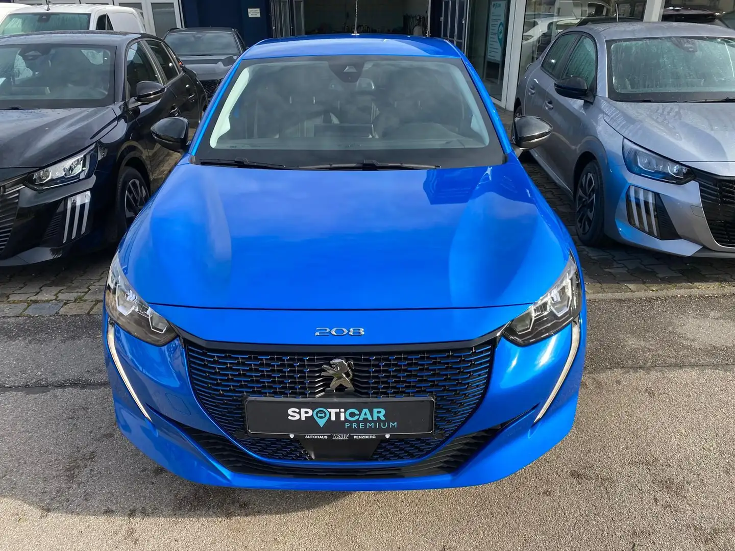 Peugeot 208 e-208 Allure Pack Elektro 136 Blau - 2